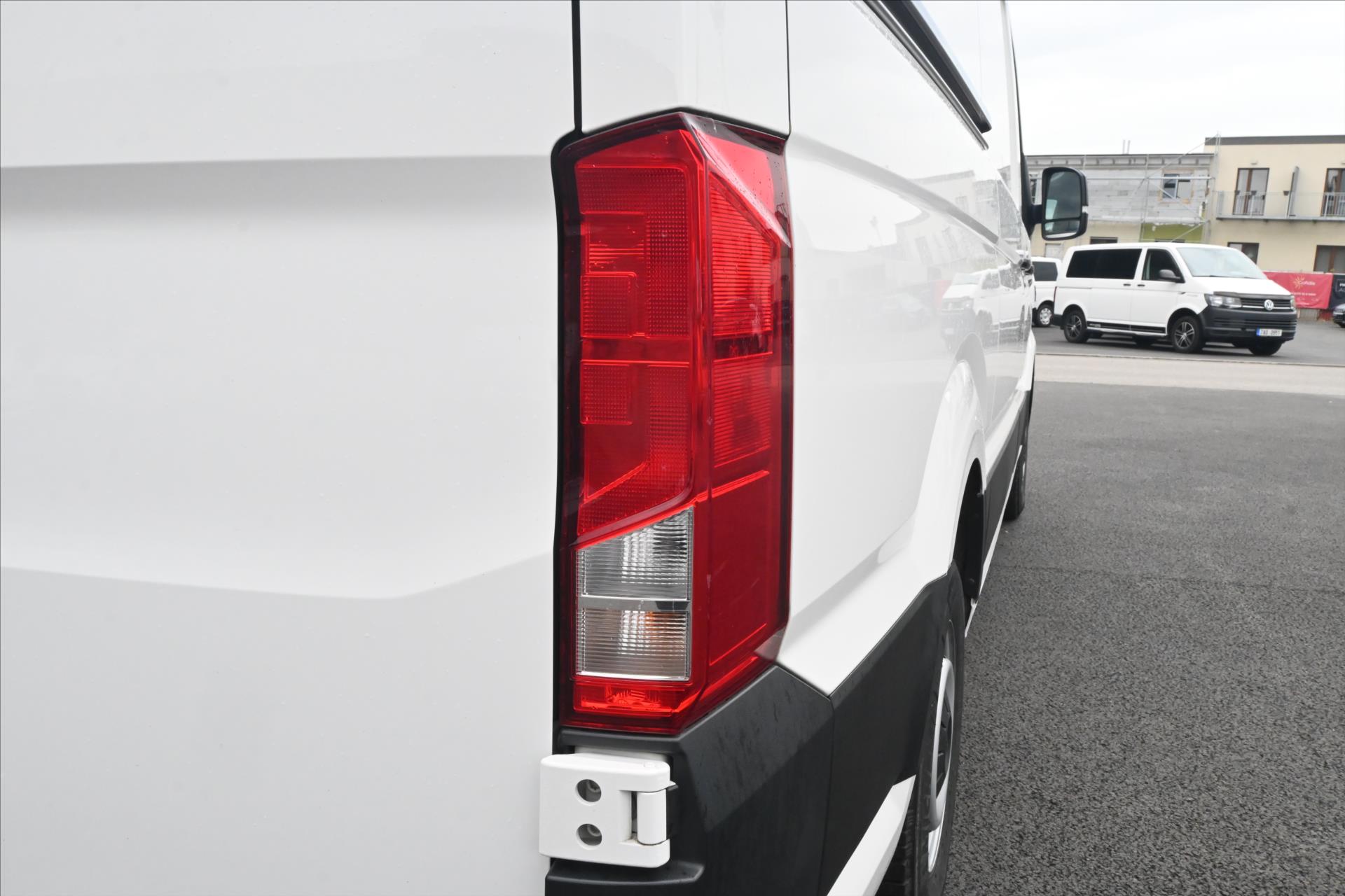 Hlavní fotografie vozu Volkswagen Crafter 2,0 TDI 130 kW DSG L2H2 Záruka až 5 let (29)