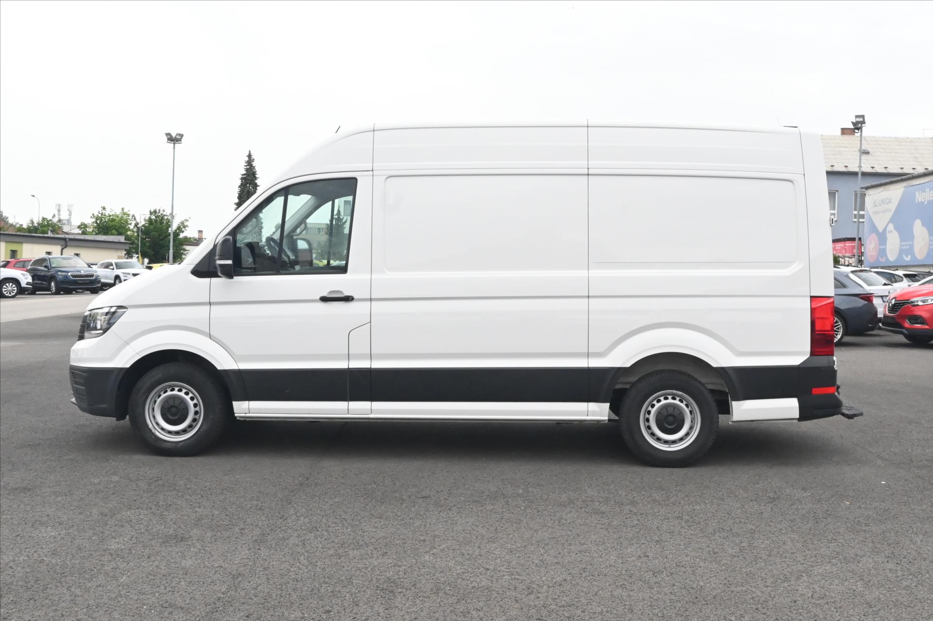 Hlavní fotografie vozu Volkswagen Crafter 2,0 TDI 130 kW DSG L2H2 Záruka až 5 let (8)