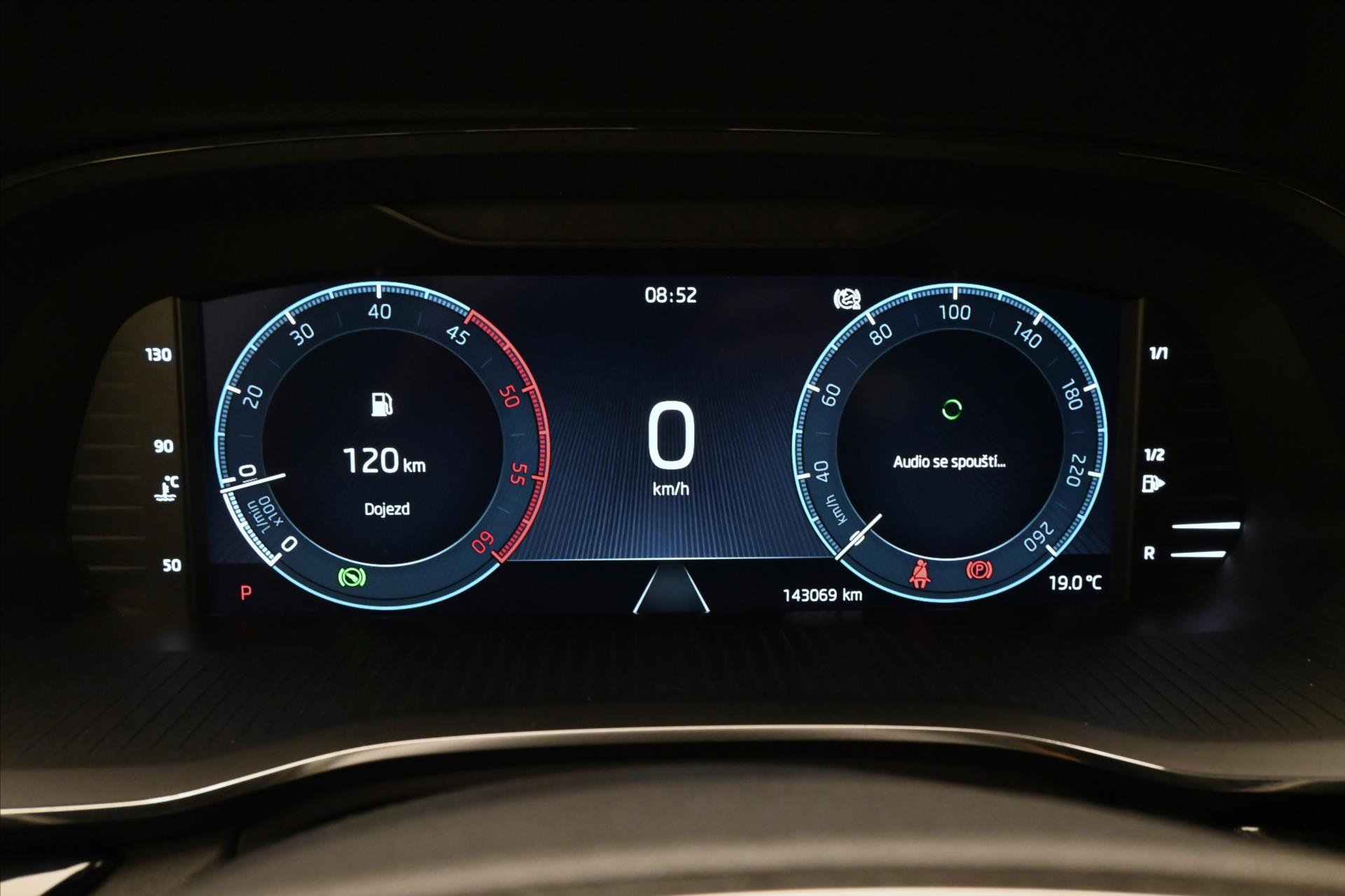 Hlavní fotografie vozu Škoda Octavia 2,0 TDI 110 kW DSG Sportline Záruka až 5 let (16)