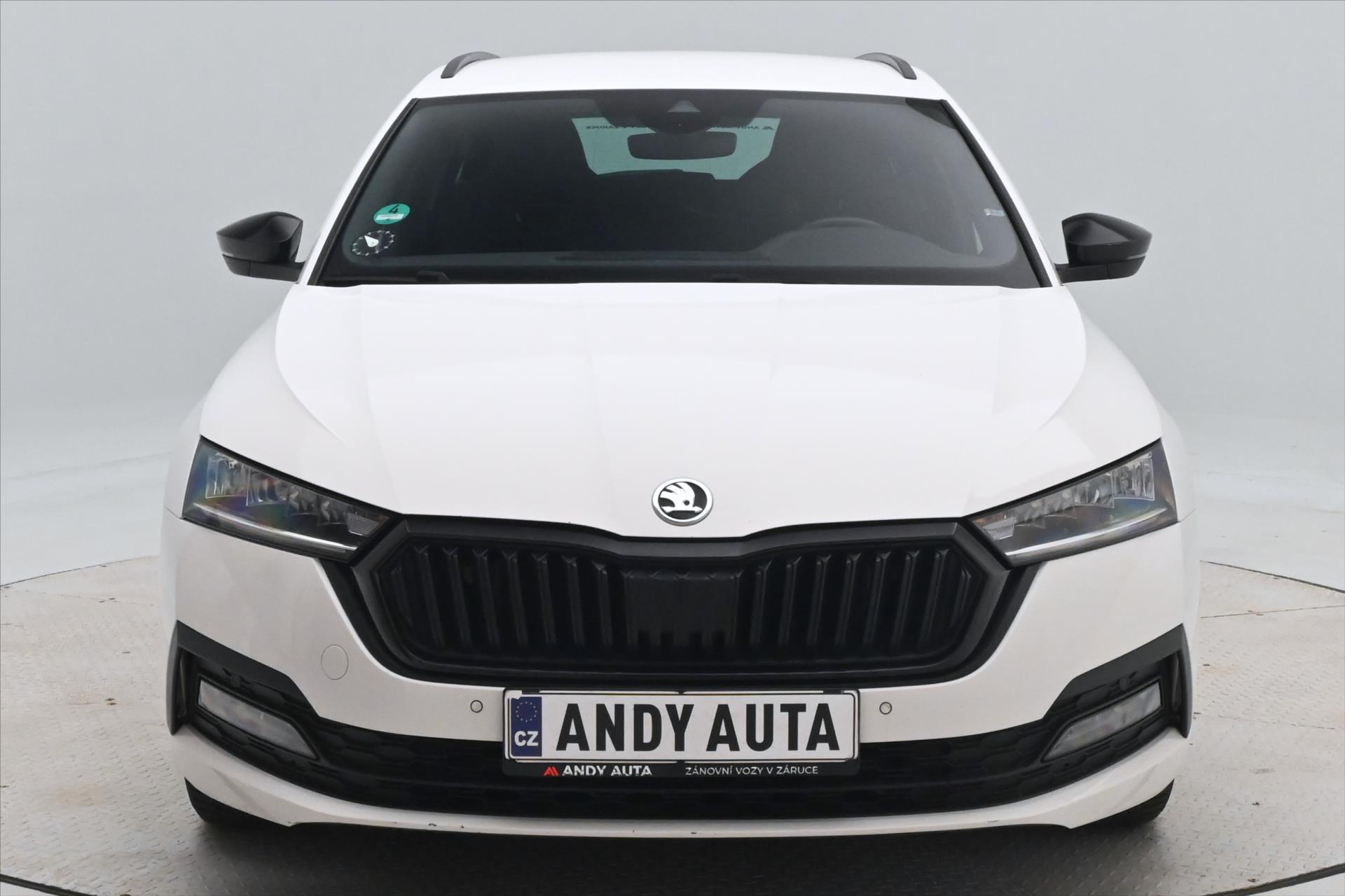 Hlavní fotografie vozu Škoda Octavia 2,0 TDI 110 kW DSG Sportline Záruka až 5 let (2)