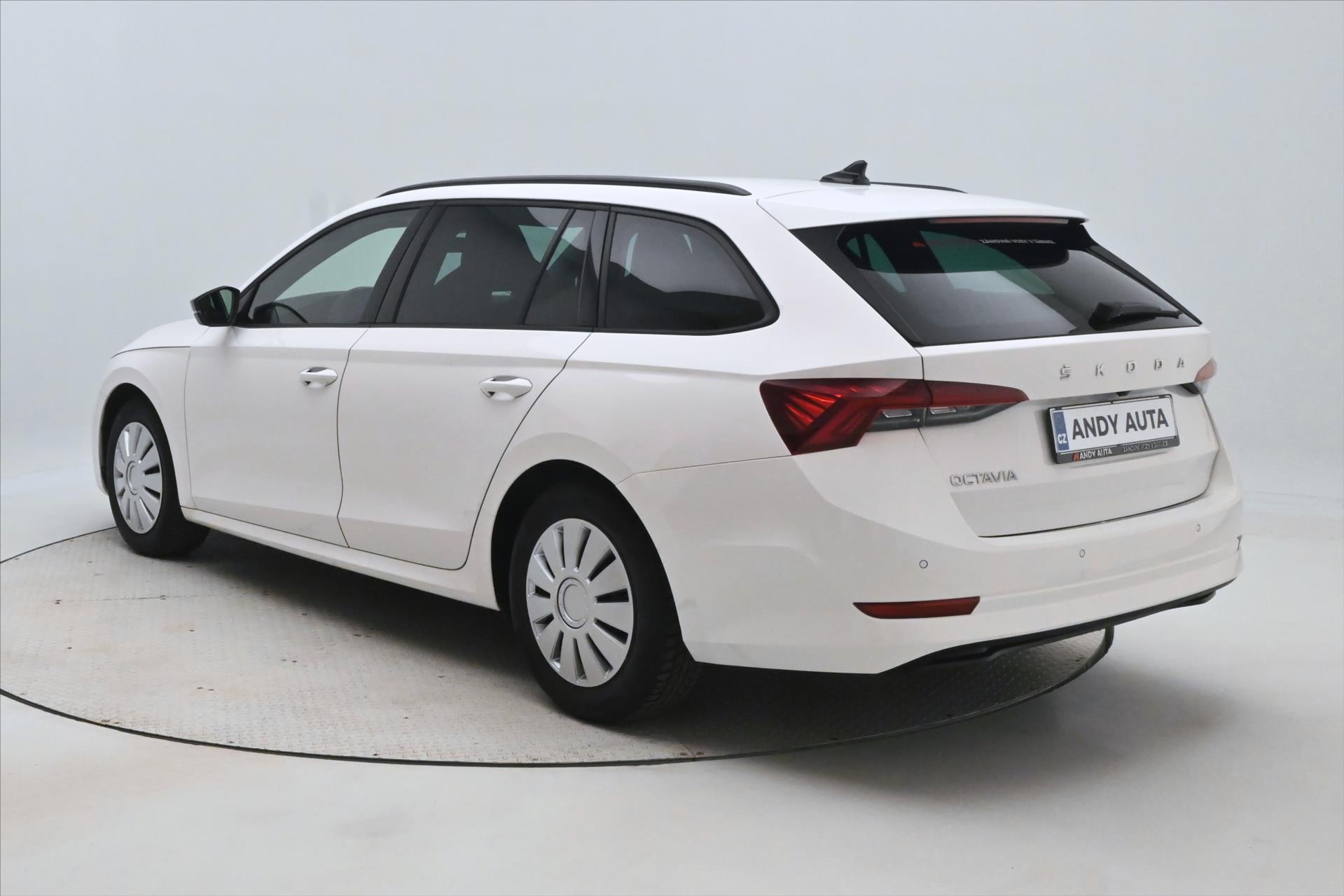 Hlavní fotografie vozu Škoda Octavia 2,0 TDI 110 kW DSG Sportline Záruka až 5 let (7)