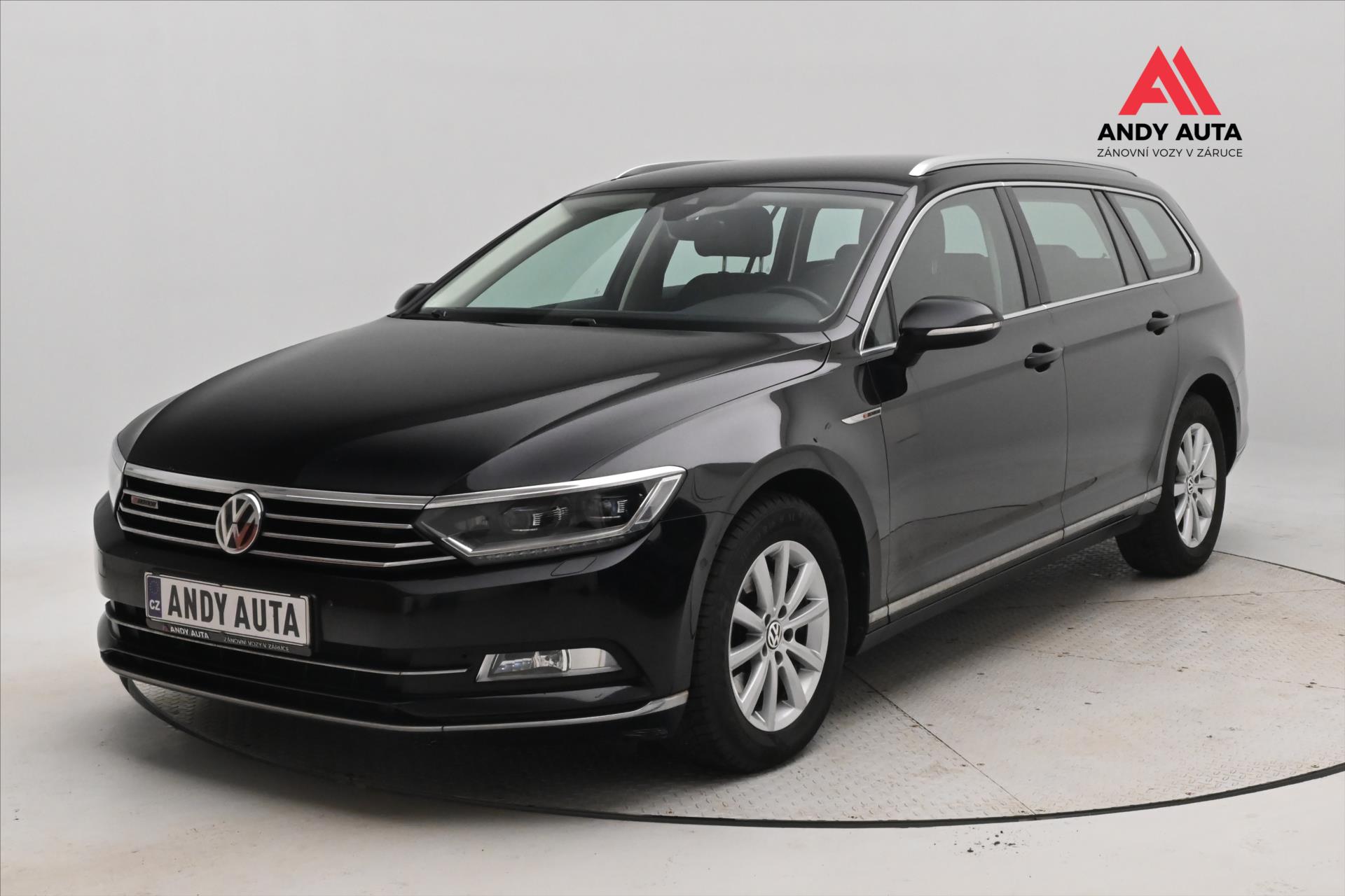 Hlavní fotografie vozu Volkswagen Passat 2,0 TDI 140 kW DSG 4Motion Záruka (1)
