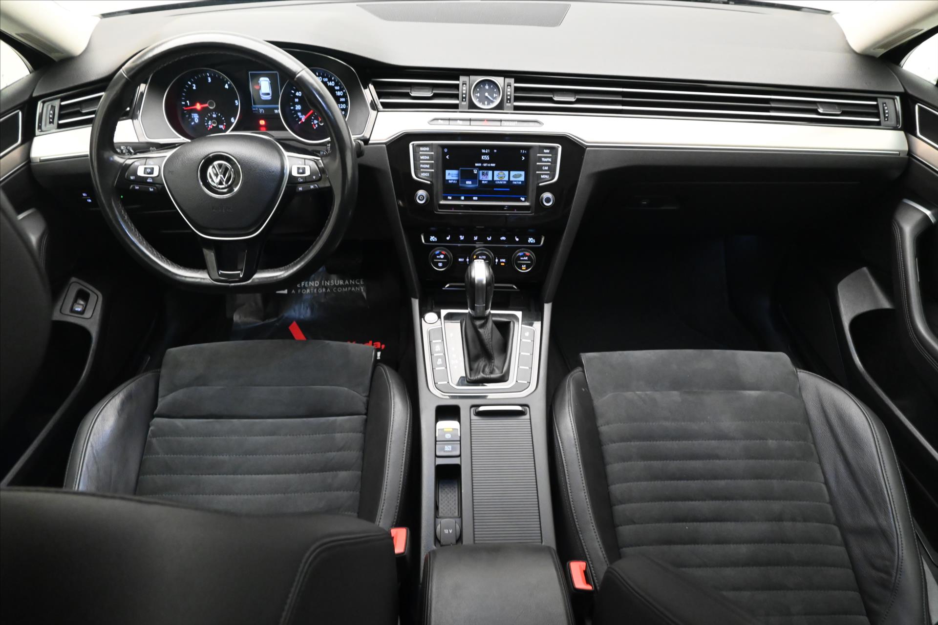 Hlavní fotografie vozu Volkswagen Passat 2,0 TDI 140 kW DSG 4Motion Záruka (15)