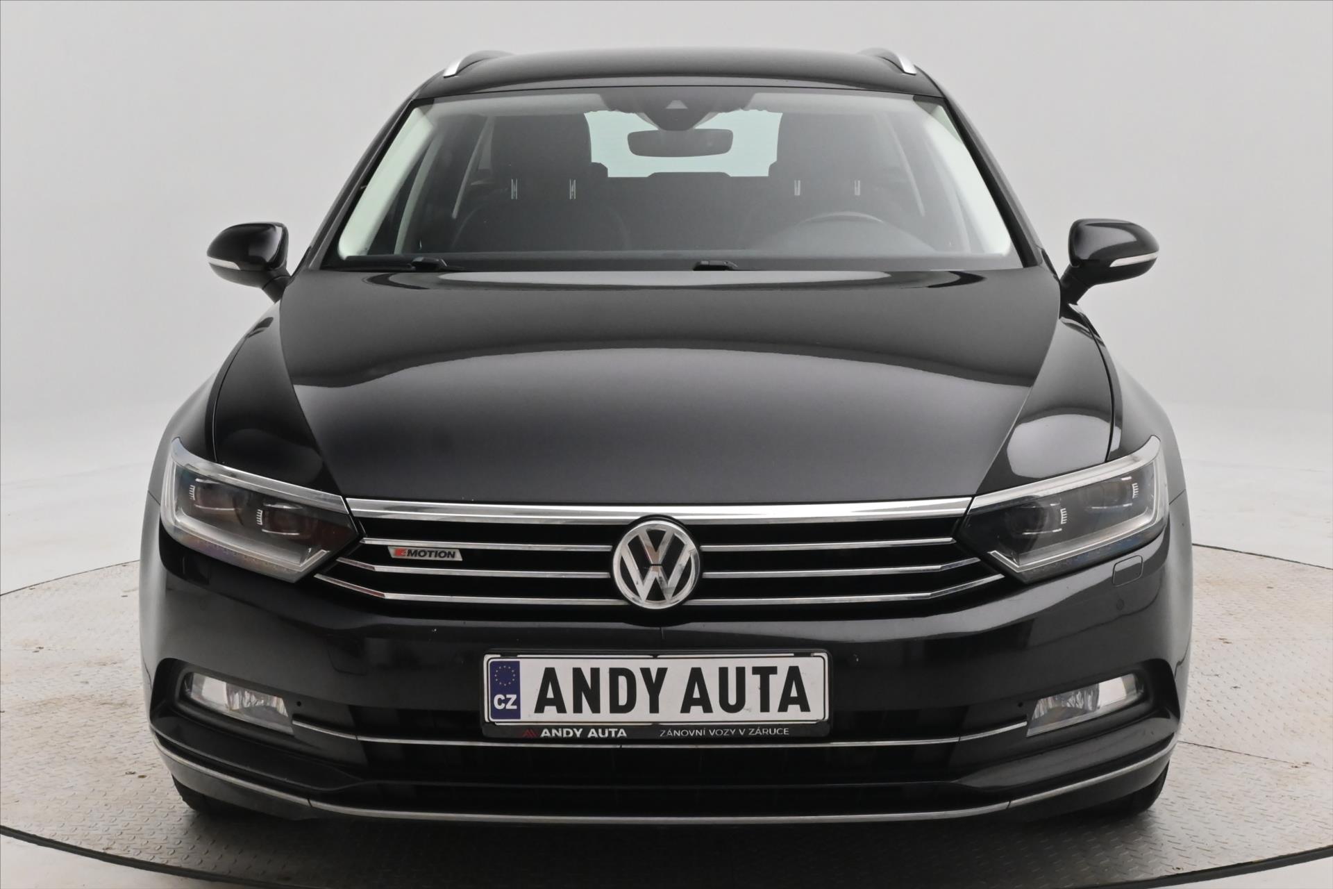 Hlavní fotografie vozu Volkswagen Passat 2,0 TDI 140 kW DSG 4Motion Záruka (2)