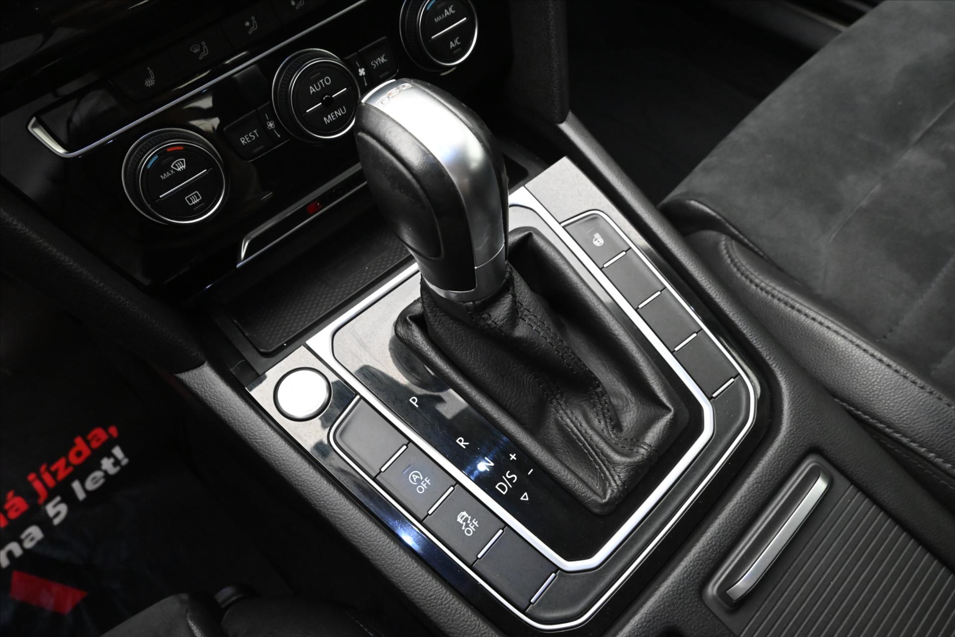 Hlavní fotografie vozu Volkswagen Passat 2,0 TDI 140 kW DSG 4Motion Záruka až 5 let (22)