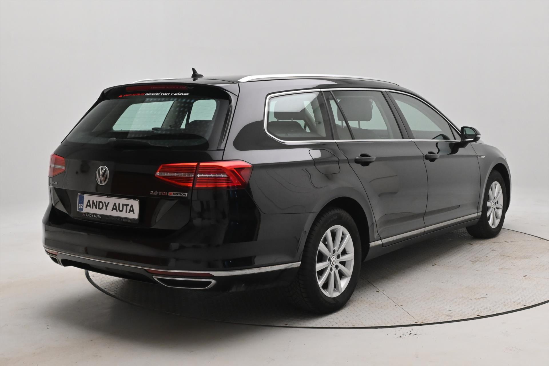 Hlavní fotografie vozu Volkswagen Passat 2,0 TDI 140 kW DSG 4Motion Záruka až 5 let (5)