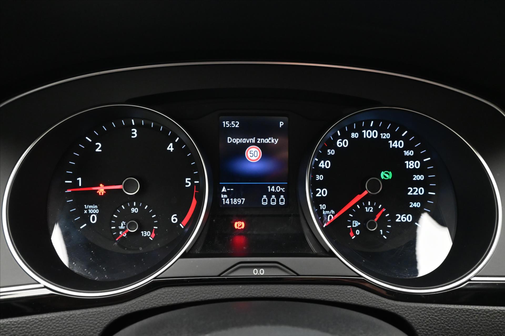 Hlavní fotografie vozu Volkswagen Passat 2,0 TDI 110kW DSG Business Záruka až 5 let (16)