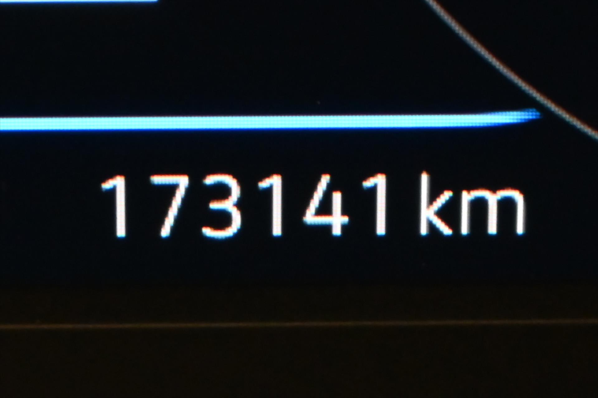 Hlavní fotografie vozu Volkswagen Passat 2,0 TDI 110KW DSG BUSINESS Záruka až 5 let (18)