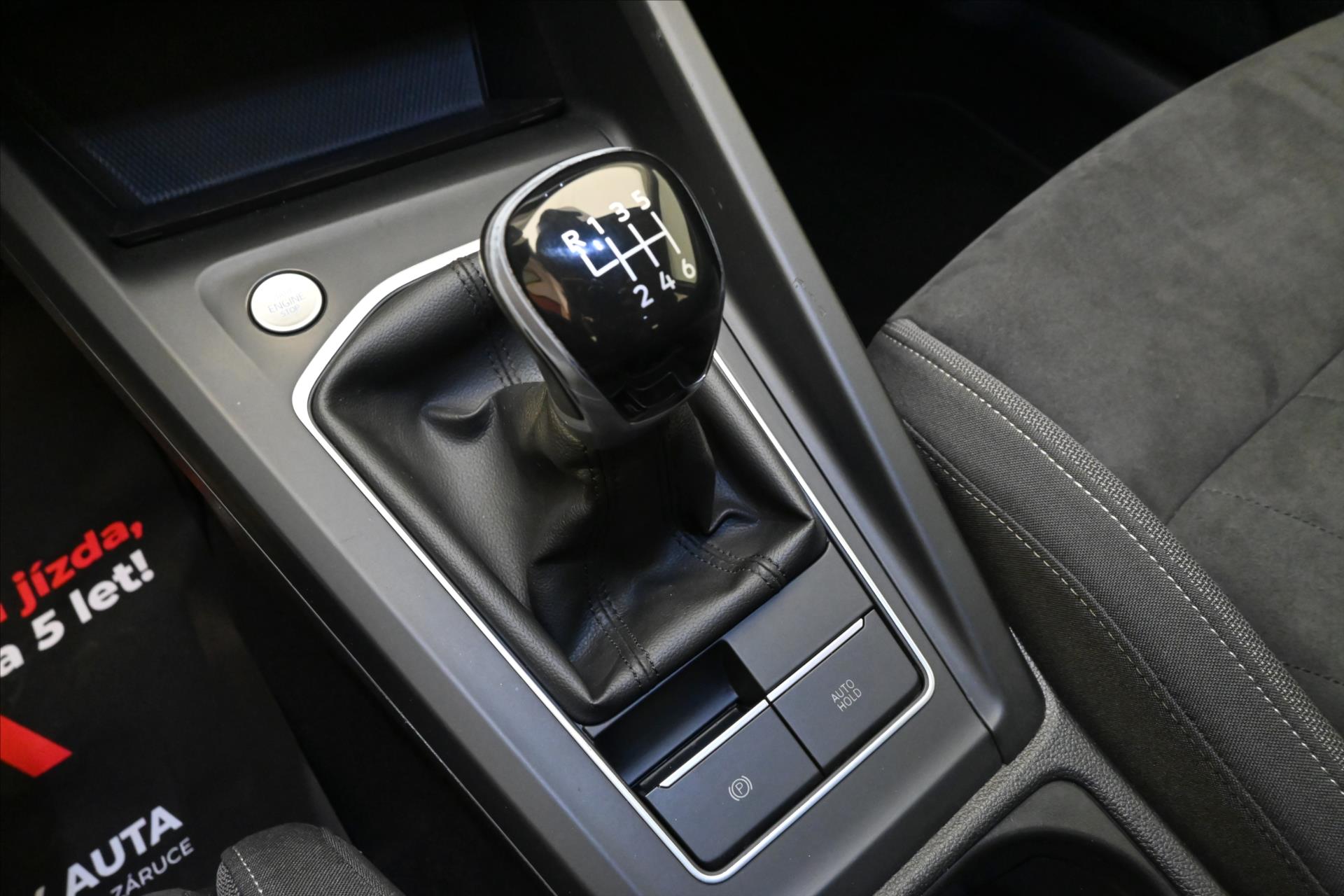 Hlavní fotografie vozu Volkswagen Golf 1,5 TSI 96kW Life Záruka až 5 let (22)
