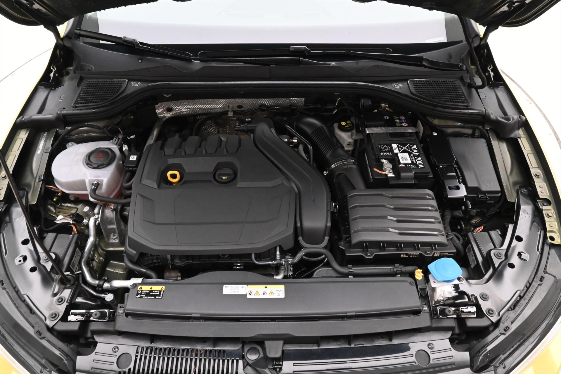 Hlavní fotografie vozu Volkswagen Golf 1,5 TSI 96kW Life Záruka až 5 let (10)