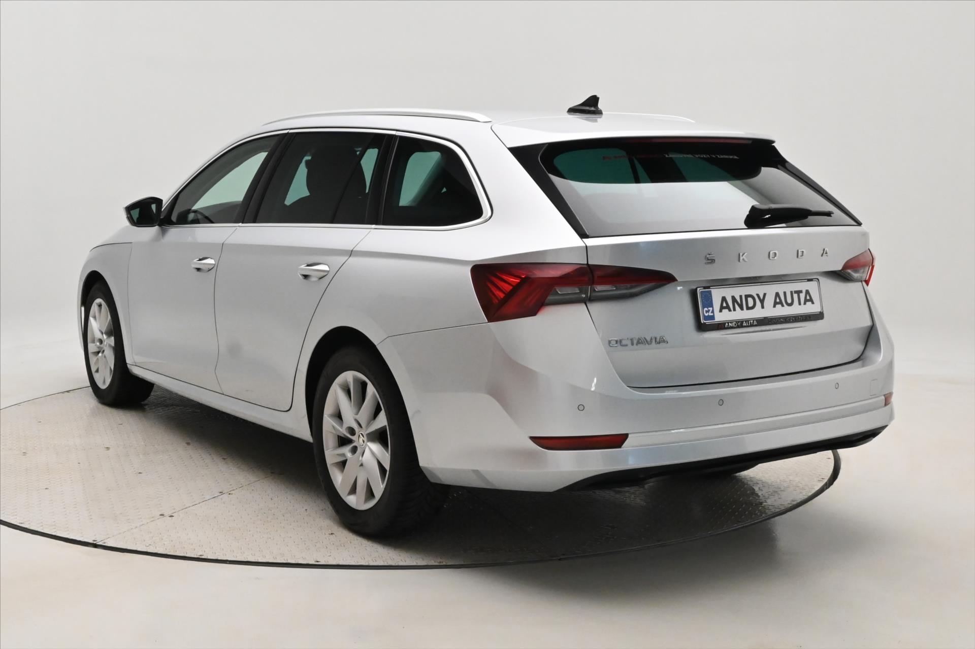 Main photo of the car Skoda Octavia 2.0 TDI 85 kW Ambition Warranty up to 5 years (8)