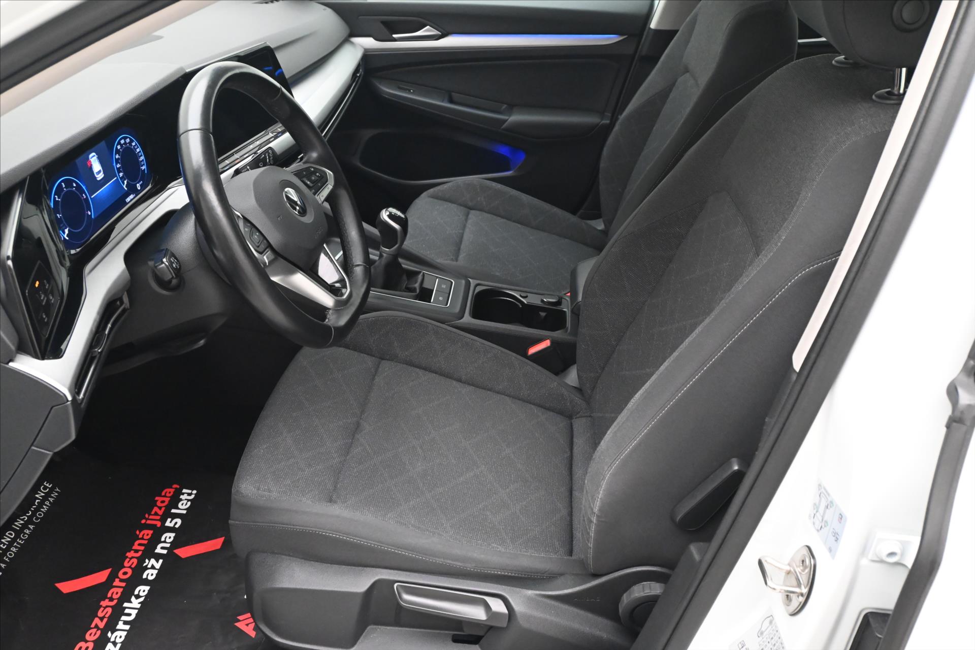 Hlavní fotografie vozu Volkswagen Golf 2,0 TDI 110 kW Life Záruka až 5 let (14)