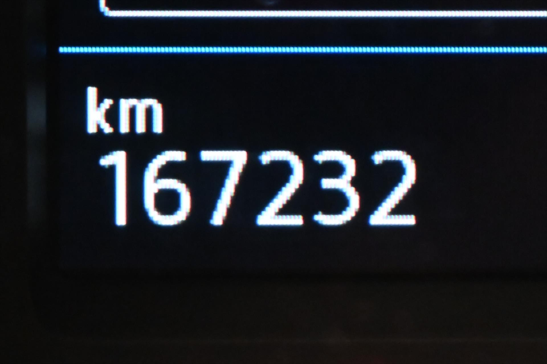 Hlavní fotografie vozu Volkswagen Passat 2,0 TDI 110KW DSG Business Záruka až 5 let (17)