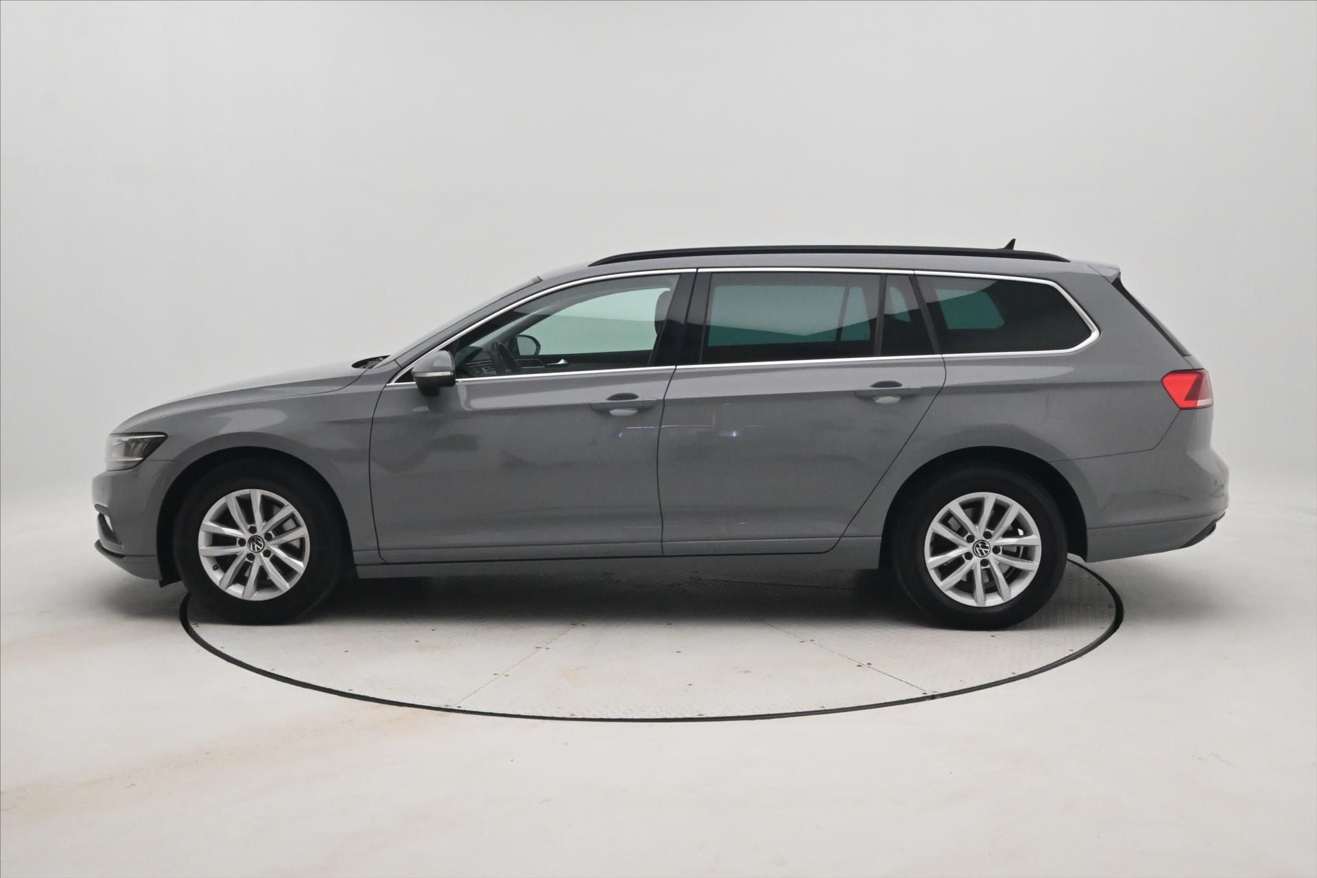 Hlavní fotografie vozu Volkswagen Passat 2,0 TDI 110KW DSG Business Záruka až 5 let (8)