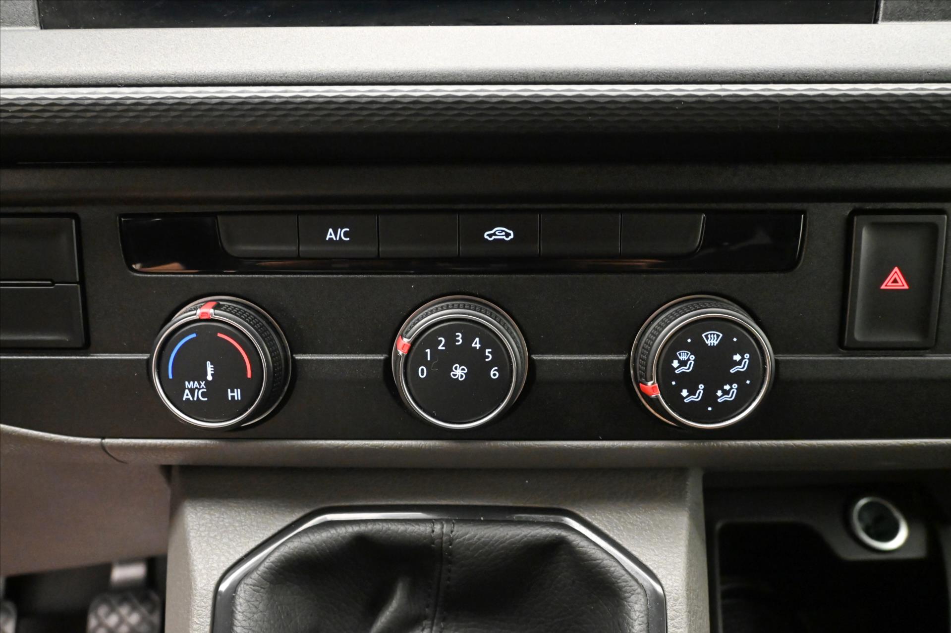 Main photo of the car Volkswagen Transporter 2.0 TDI 110 kW Navigation Warranty up to 5 years (21)