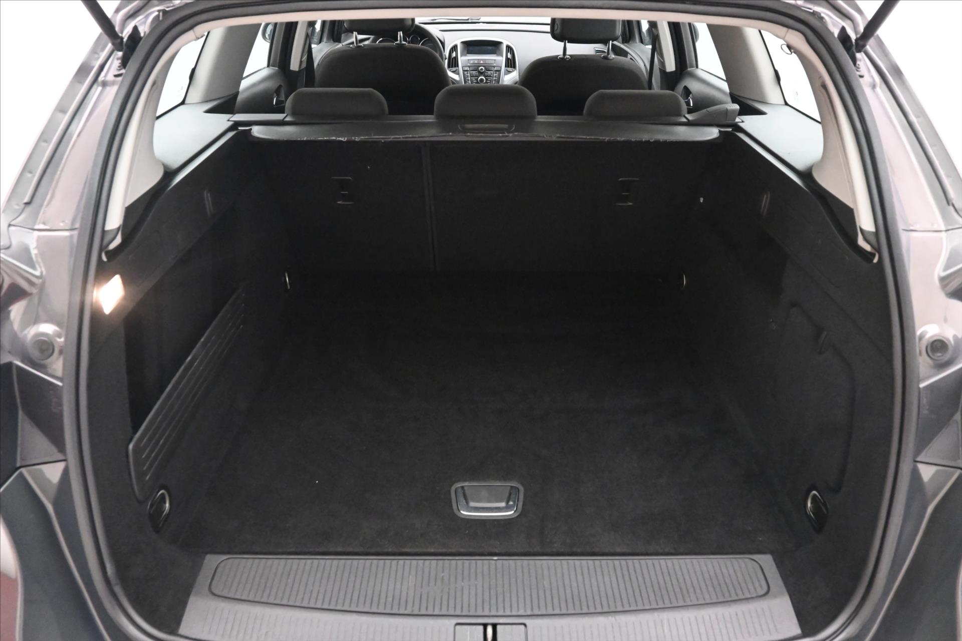 Hlavní fotografie vozu Opel Astra 1,7 CDTi 81 kW Servisní kniha (10)