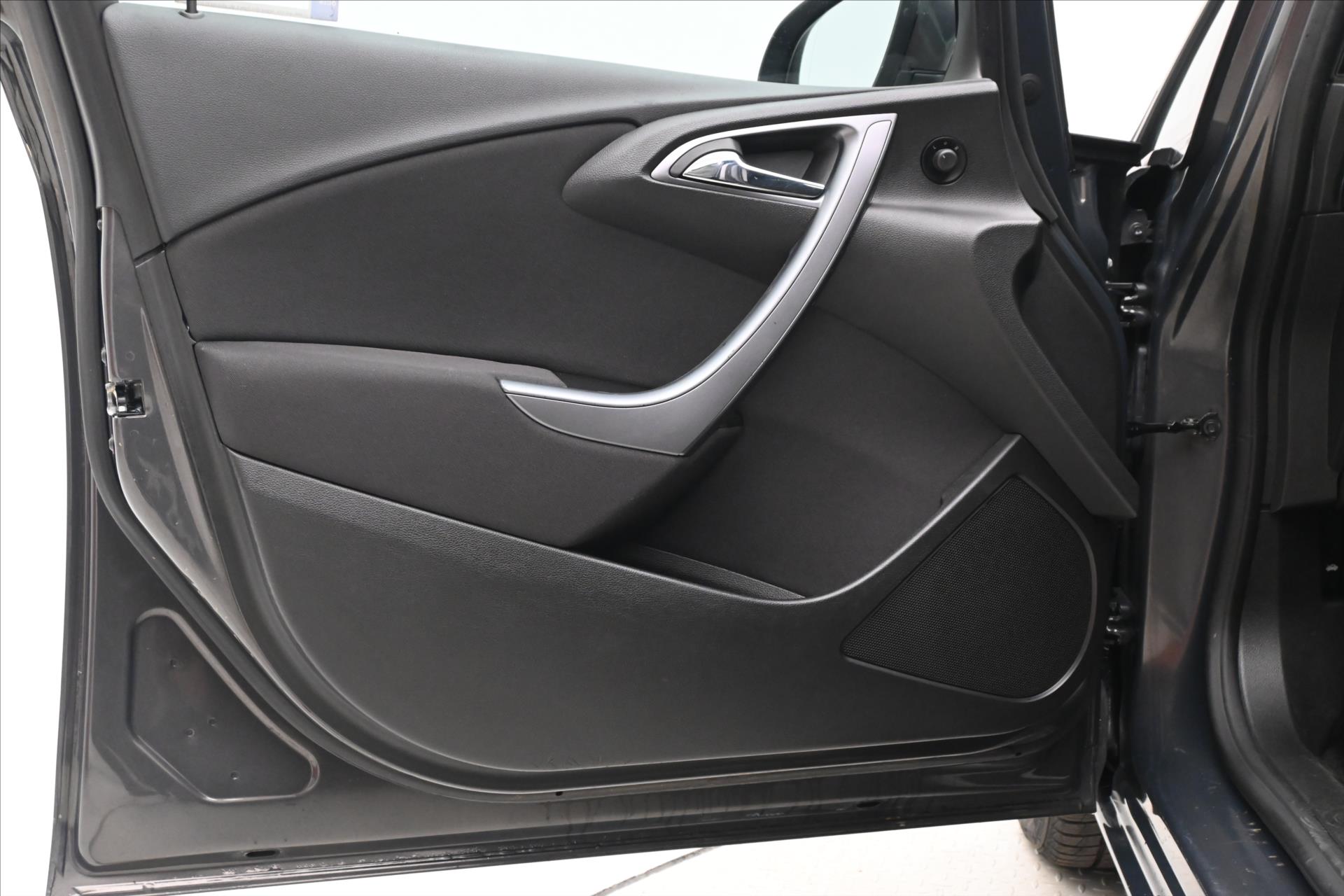 Hlavní fotografie vozu Opel Astra 1,7 CDTi 81 kW Servisní kniha (23)