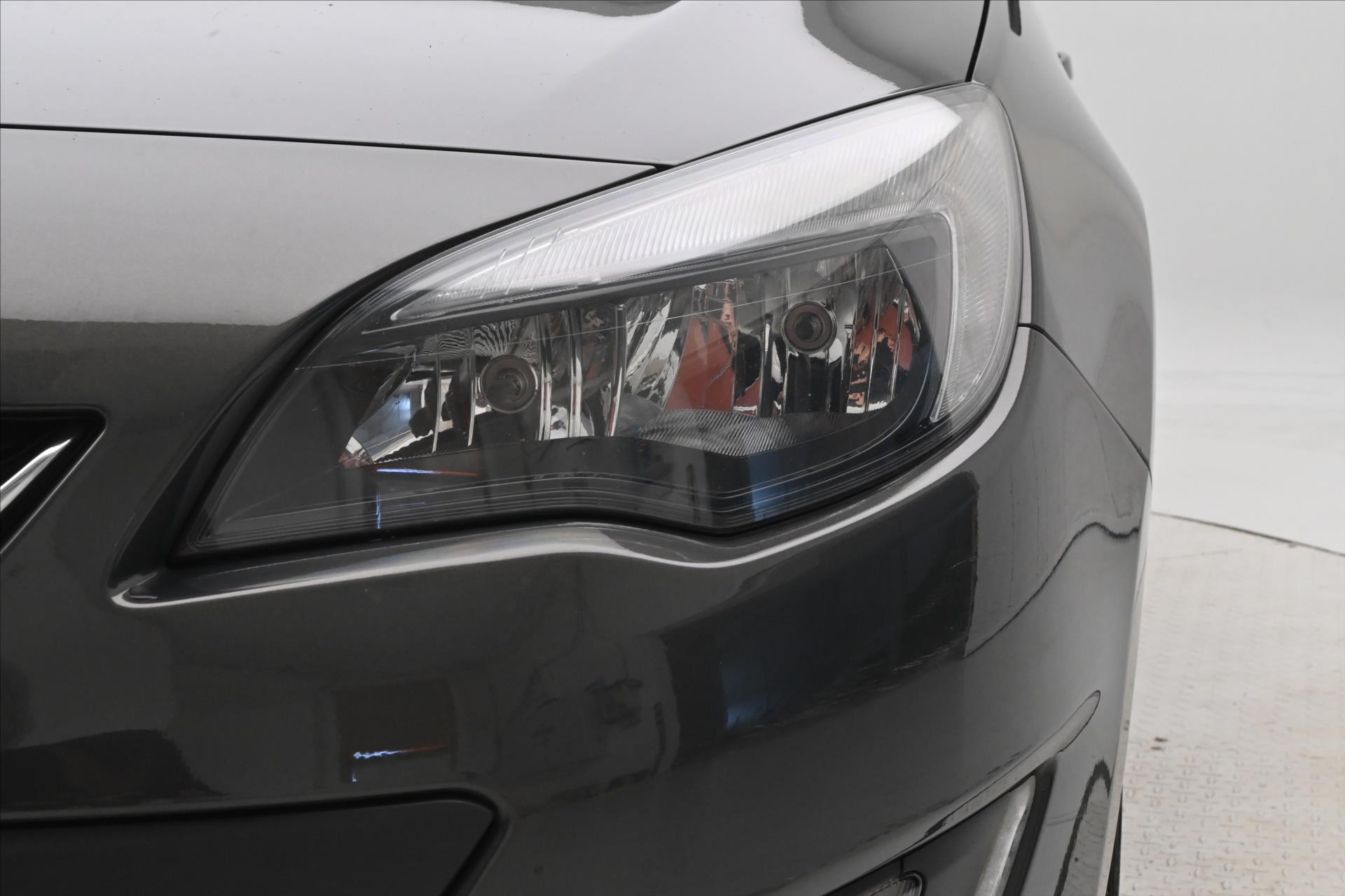 Hlavní fotografie vozu Opel Astra 1,7 CDTi 81 kW Servisní kniha (27)