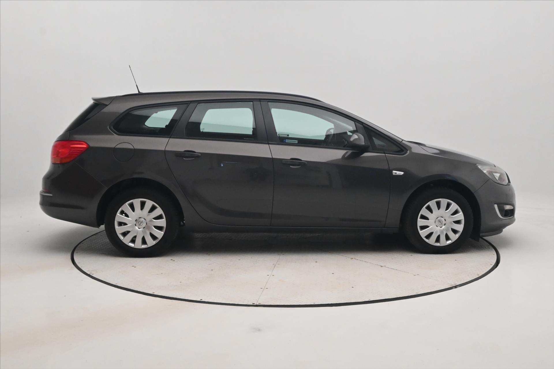 Hlavní fotografie vozu Opel Astra 1,7 CDTi 81kW Servisní kniha (4)