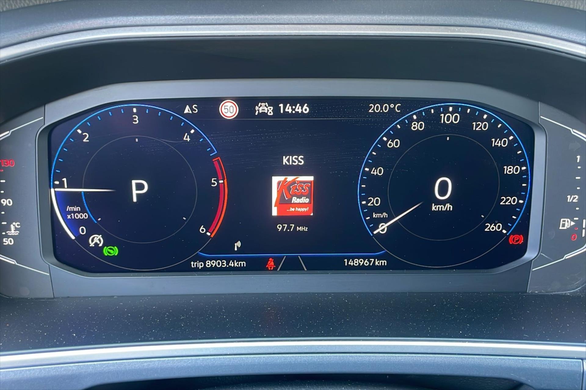 Hlavní fotografie vozu Volkswagen T-Roc 2,0 TDI 110kW DSG VŮZ PŘIPRAVUJEME K PRODEJI (4)