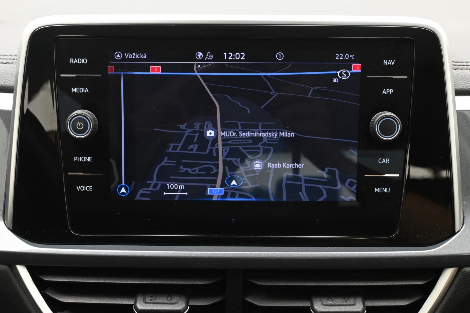 Main photo of the car Volkswagen T-Roc 2.0 TDI 110kW DSG Warranty up to 5 years (20)