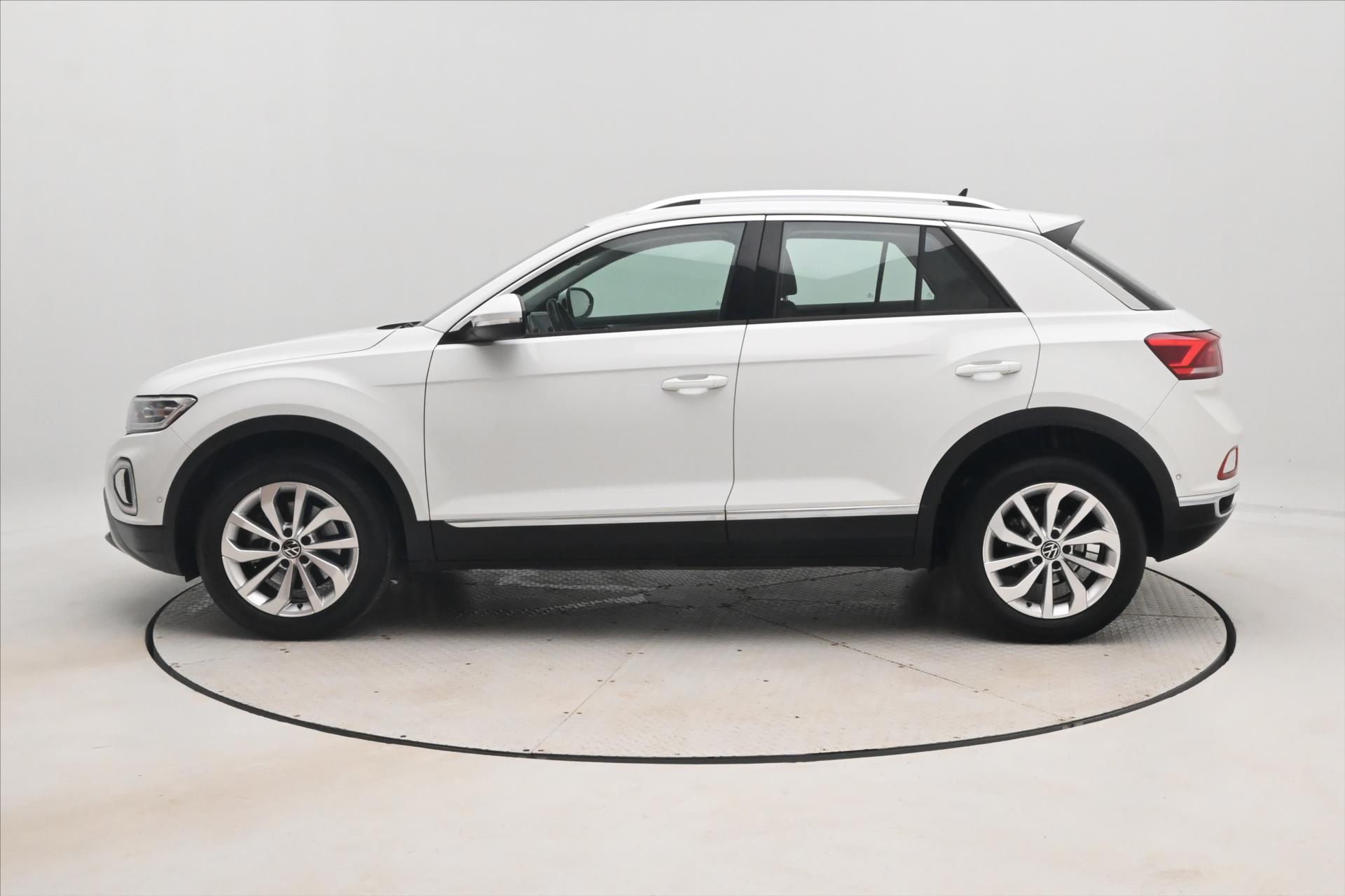 Main photo of the car Volkswagen T-Roc 2.0 TDI 110kW DSG Warranty up to 5 years (8)