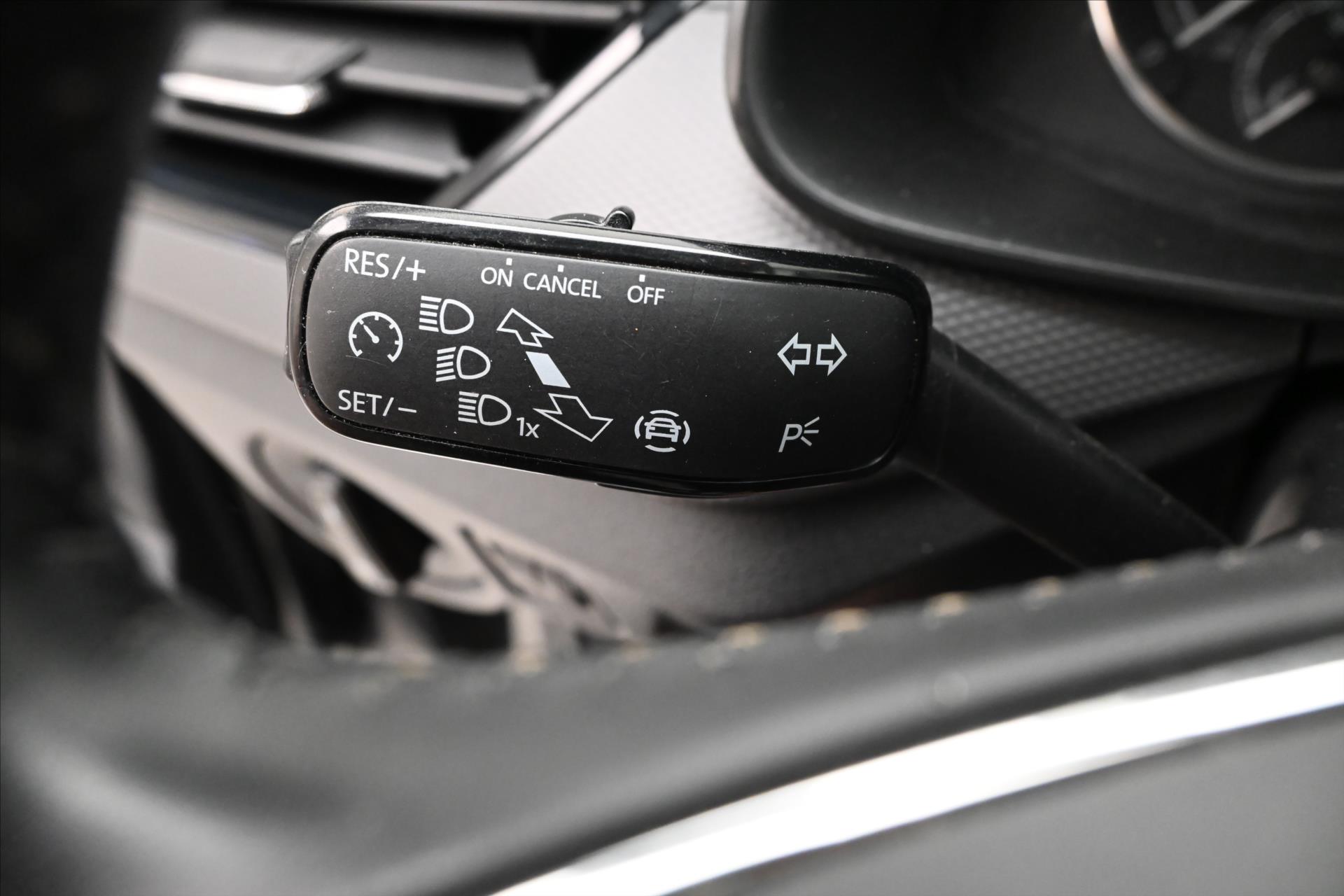 Main photo of the car Skoda Kamiq 1.0 TSI 70 kW Towing equipment Warranty up to 5 years (24)
