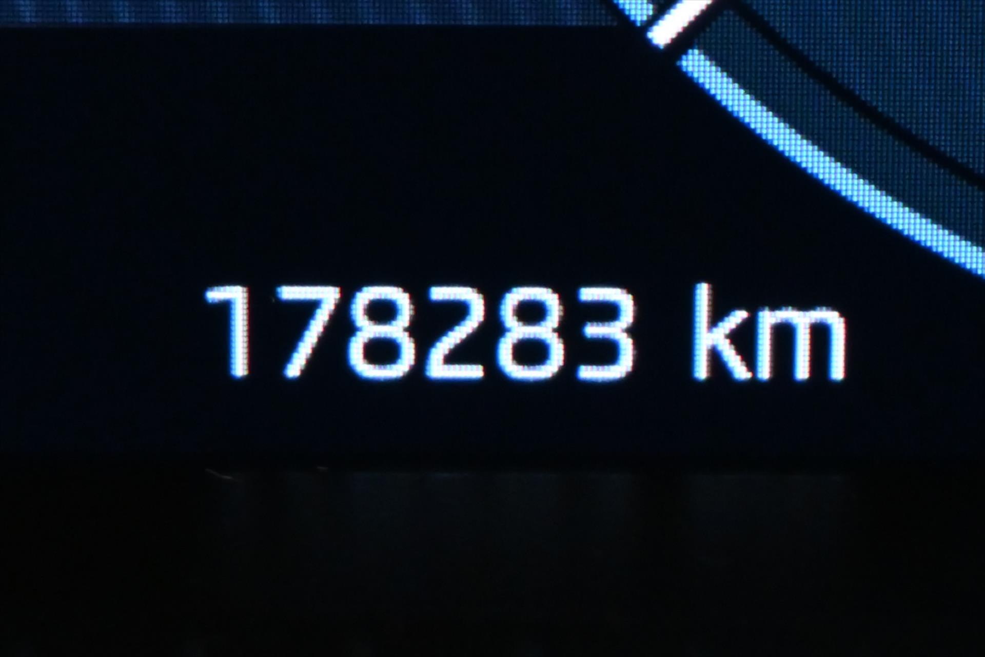 Hlavní fotografie vozu Škoda Octavia 2,0 TDI 110kW DSG Ambition Záruka až 5 let (17)