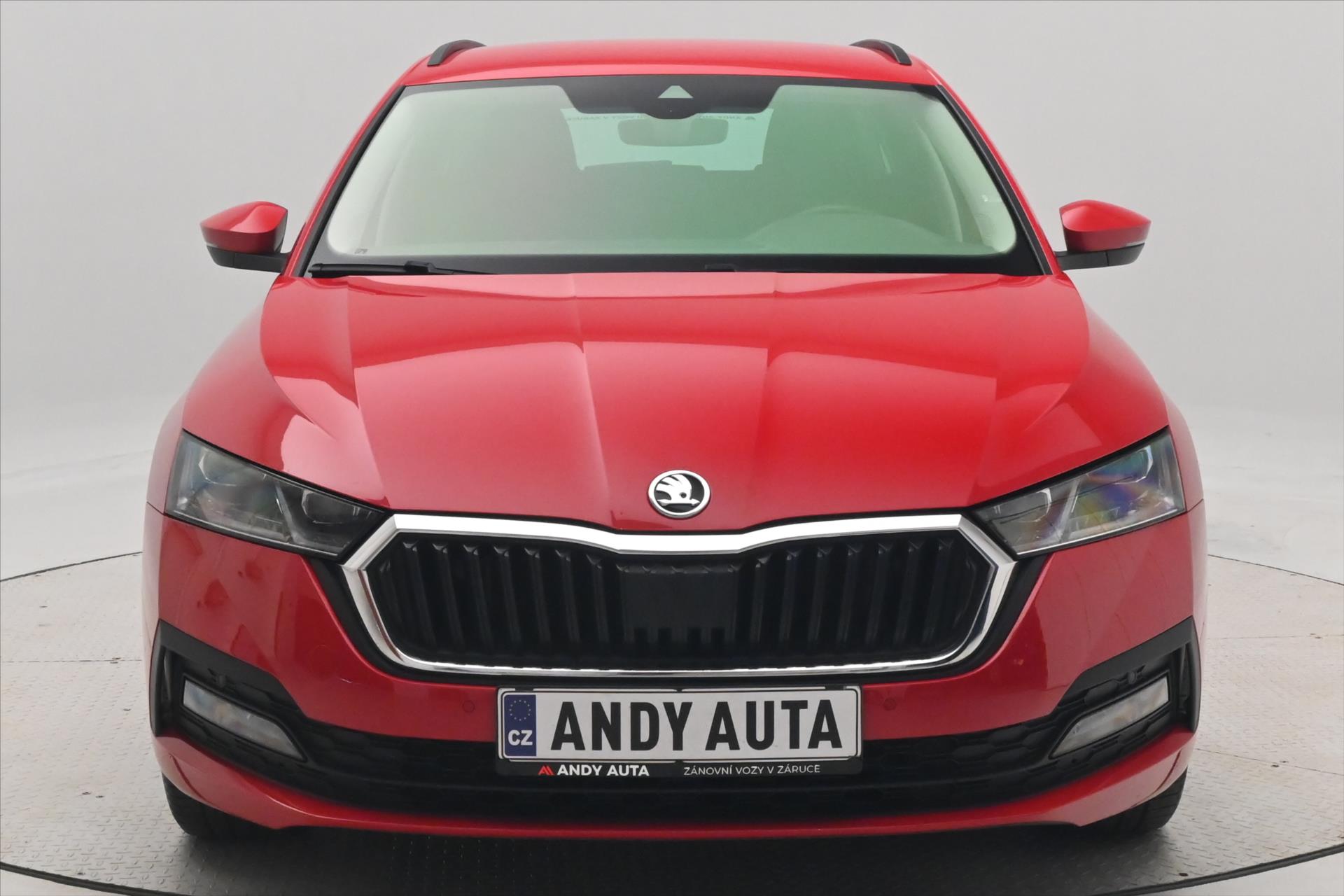 Hlavní fotografie vozu Škoda Octavia 2,0 TDI 110kW DSG Ambition Záruka až 5 let (2)