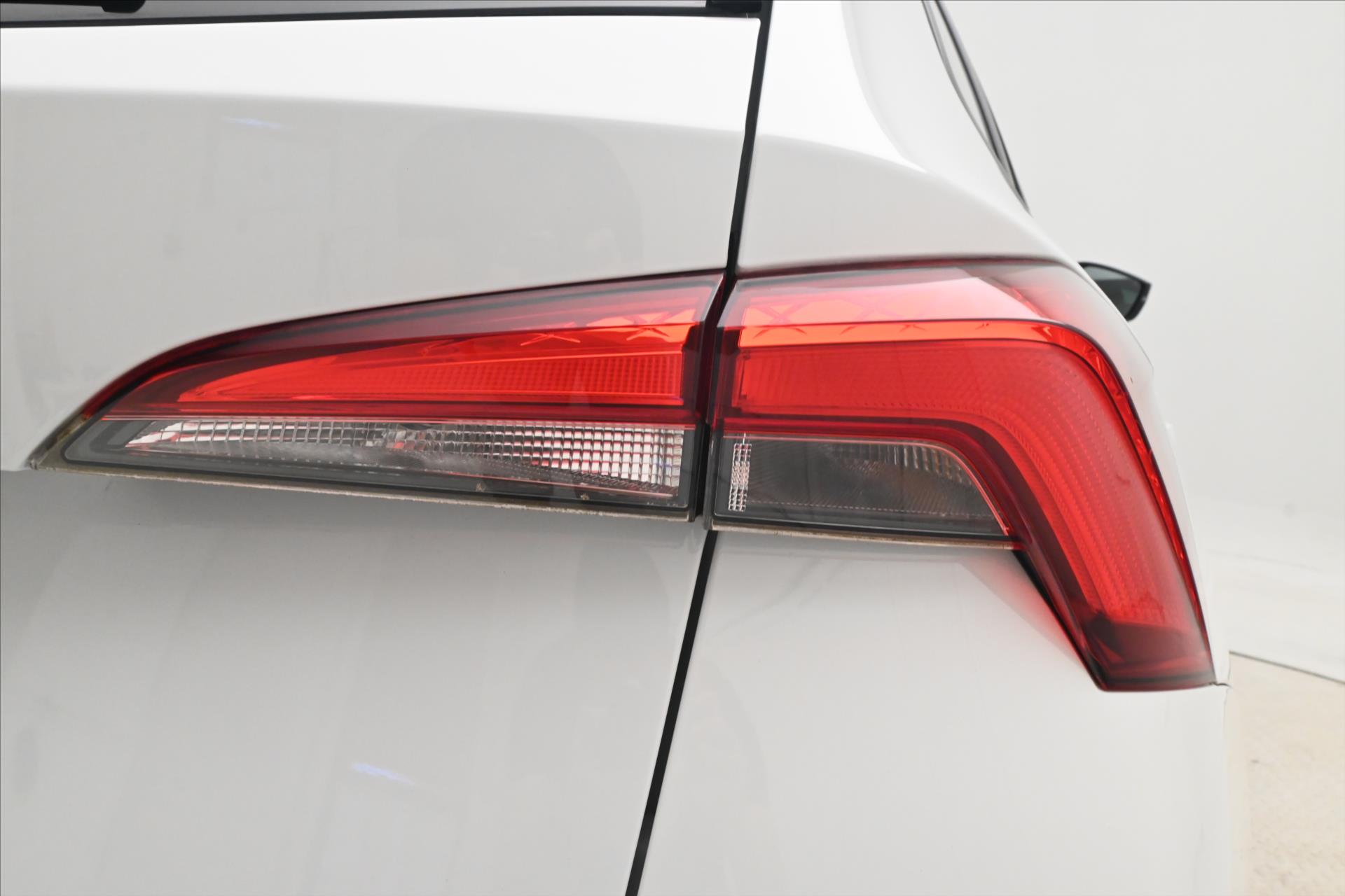 Main photo of the car Skoda Kamiq 1.0 TSI 81 kW Sport Warranty up to 5 years (28)