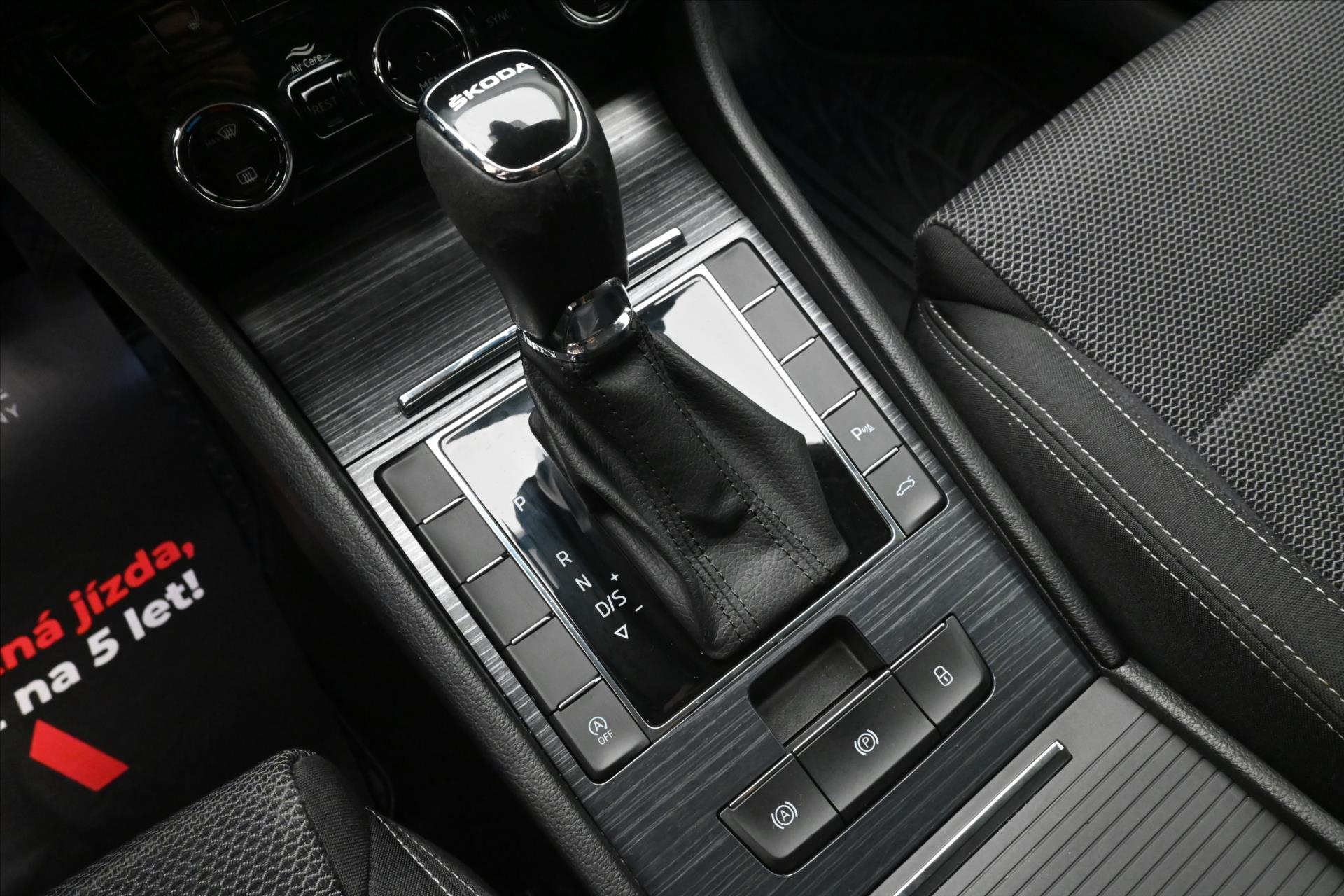 Hlavní fotografie vozu Škoda Superb 2,0 TDI 110kW DSG Style Záruka až 5 let (23)