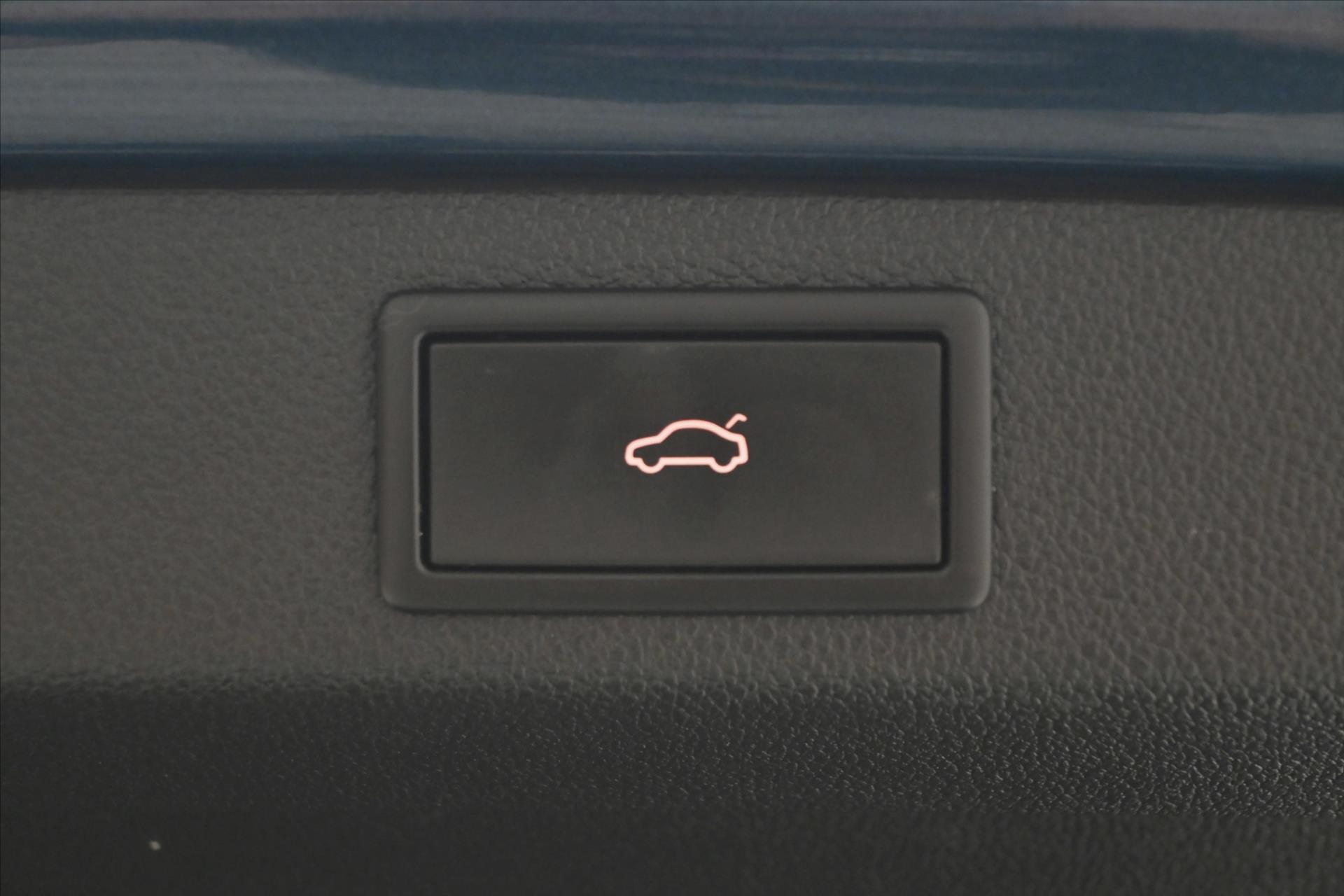 Hlavní fotografie vozu Škoda Superb 2,0 TDI 110kW DSG Style Záruka až 5 let (28)