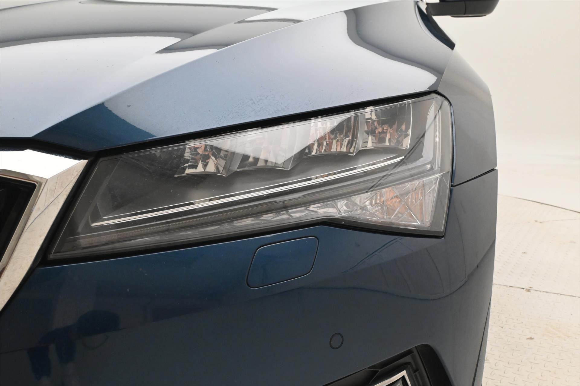 Hlavní fotografie vozu Škoda Superb 2,0 TDI 110kW DSG Style Záruka až 5 let (31)