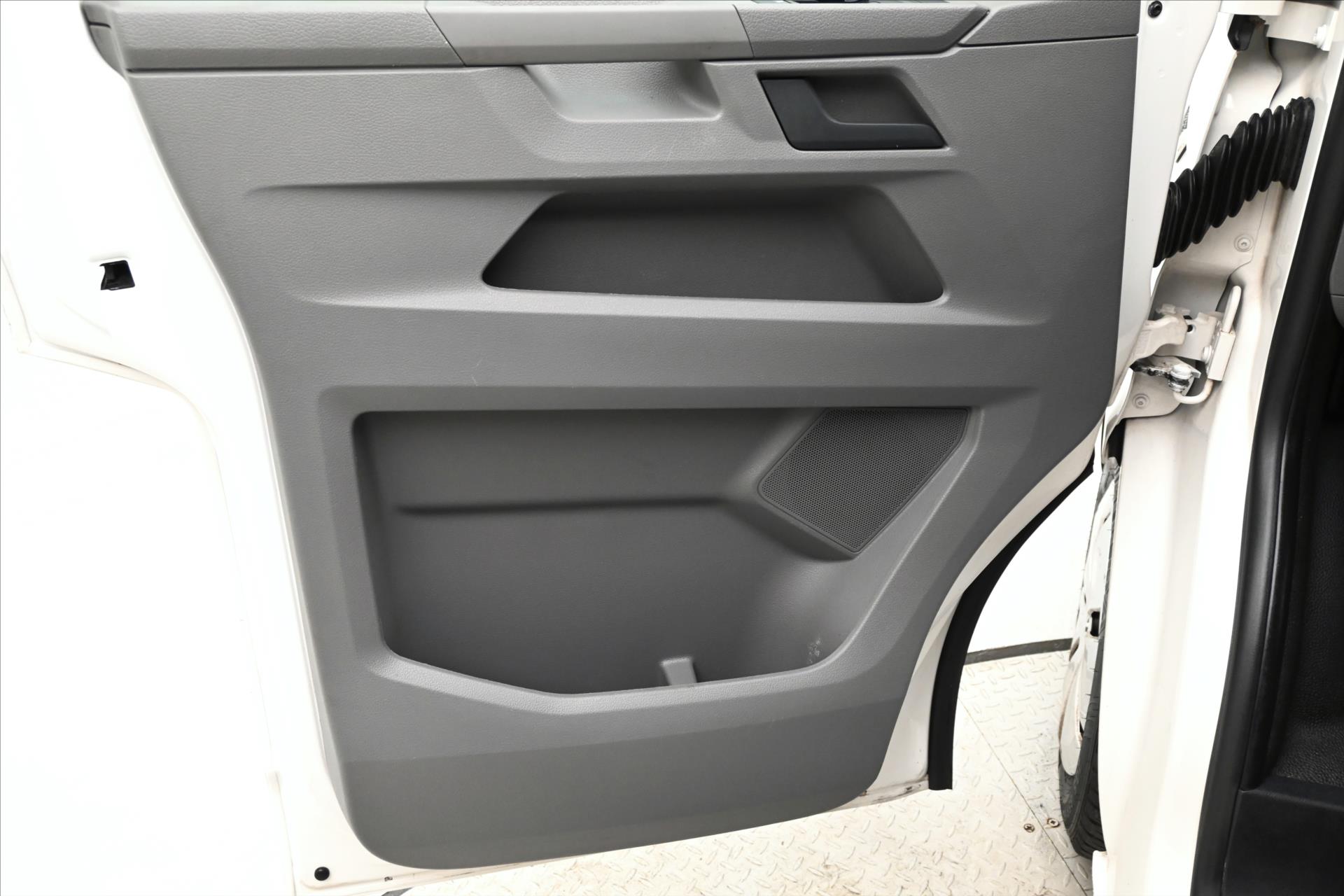 Main photo of the car Volkswagen Transporter 2,0 TDI 81kW KLIMATempomat Záruka až 5 let (23)