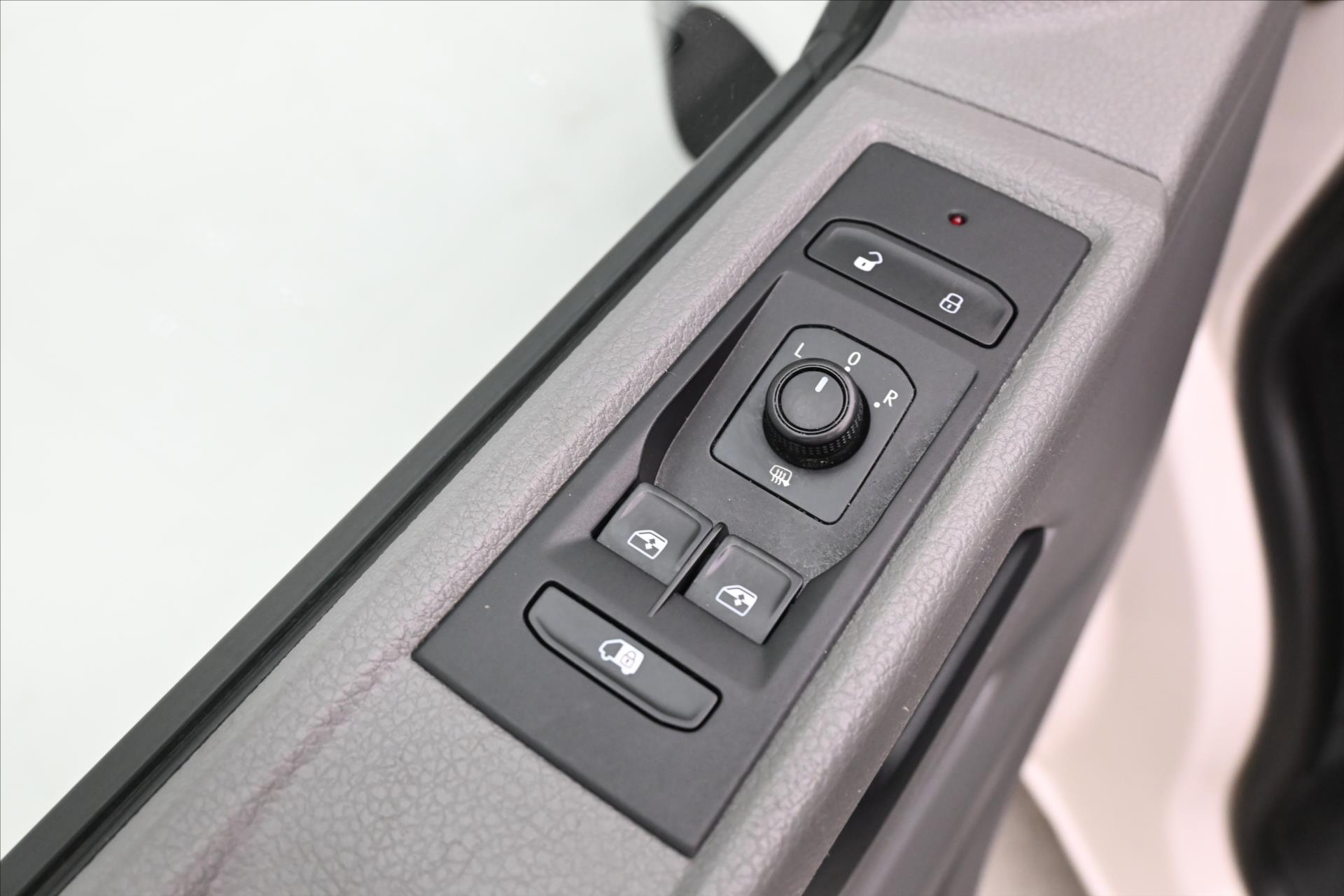 Main photo of the car Volkswagen Transporter 2,0 TDI 81kW KLIMATempomat Záruka až 5 let (24)