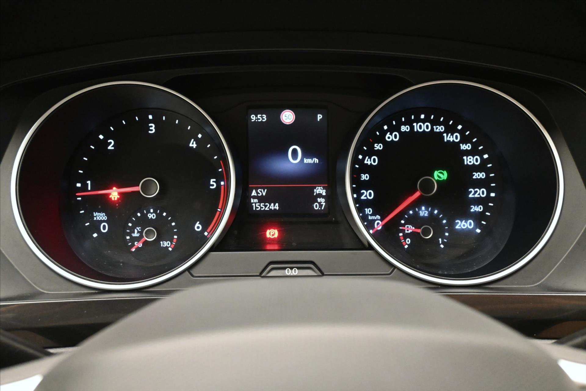 Main photo of the car Volkswagen Tiguan 2.0 TDI 110kW DSG Life Warranty up to 5 years (16)
