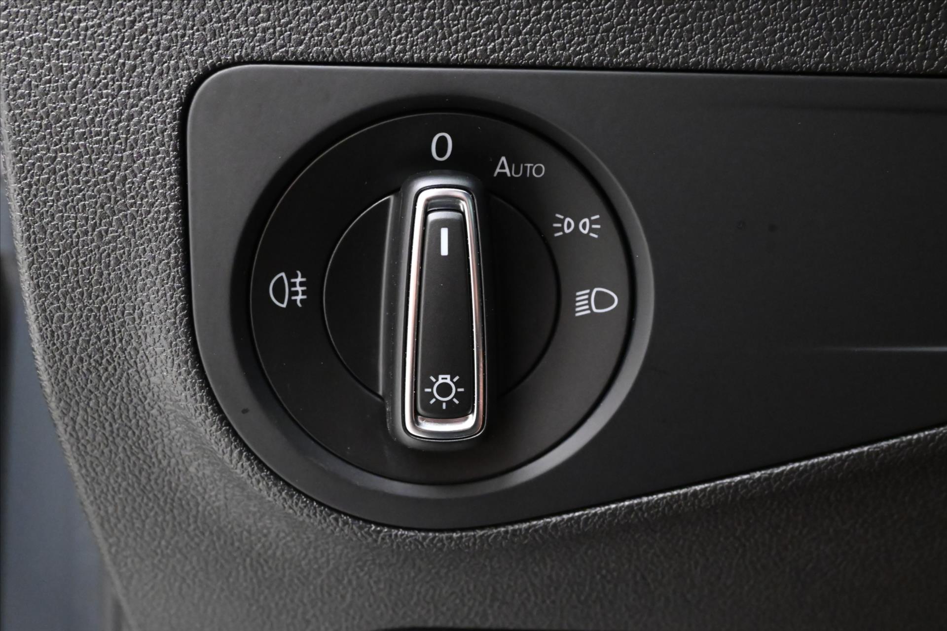 Main photo of the car Volkswagen Tiguan 2.0 TDI 110kW DSG Life Warranty up to 5 years (27)