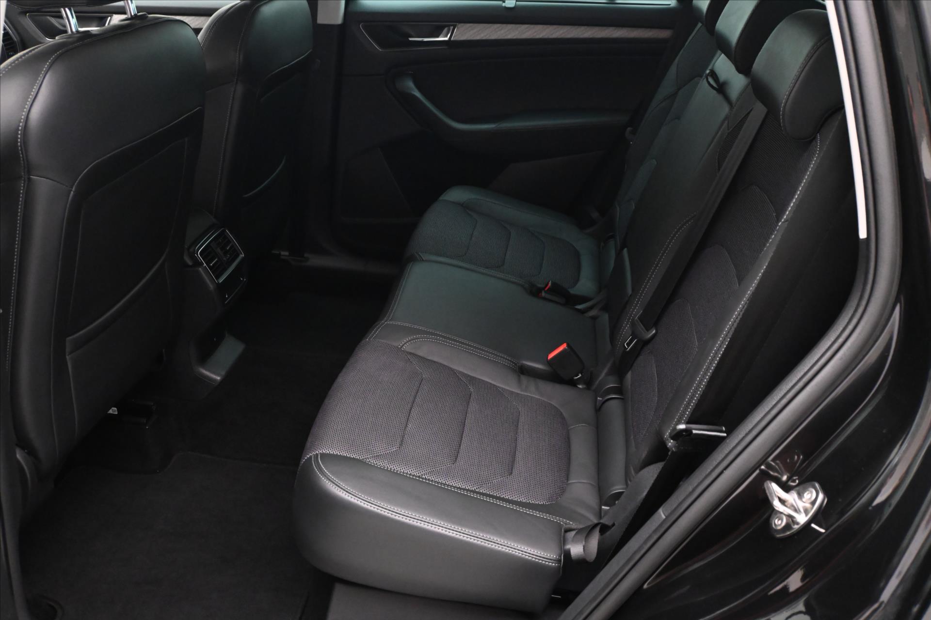 Hlavní fotografie vozu Škoda Kodiaq 2,0 TDI 110 kW DSG Style Záruka až 5 let (14)