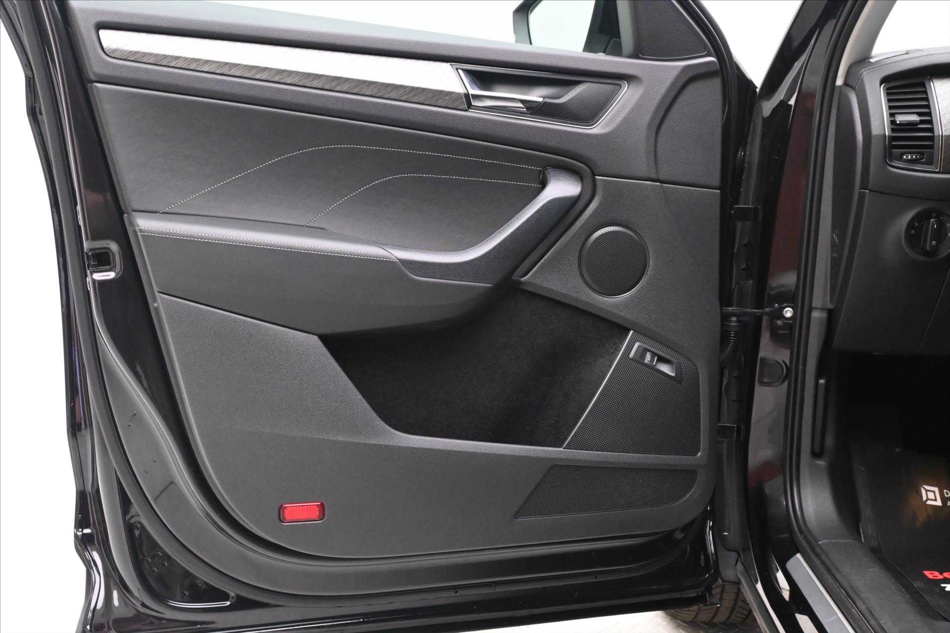 Hlavní fotografie vozu Škoda Kodiaq 2,0 TDI 110 kW DSG Style Záruka až 5 let (25)