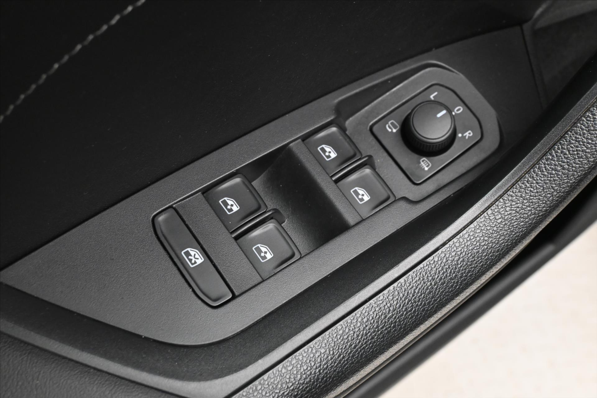 Hlavní fotografie vozu Škoda Kodiaq 2,0 TDI 110 kW DSG Style Záruka až 5 let (26)