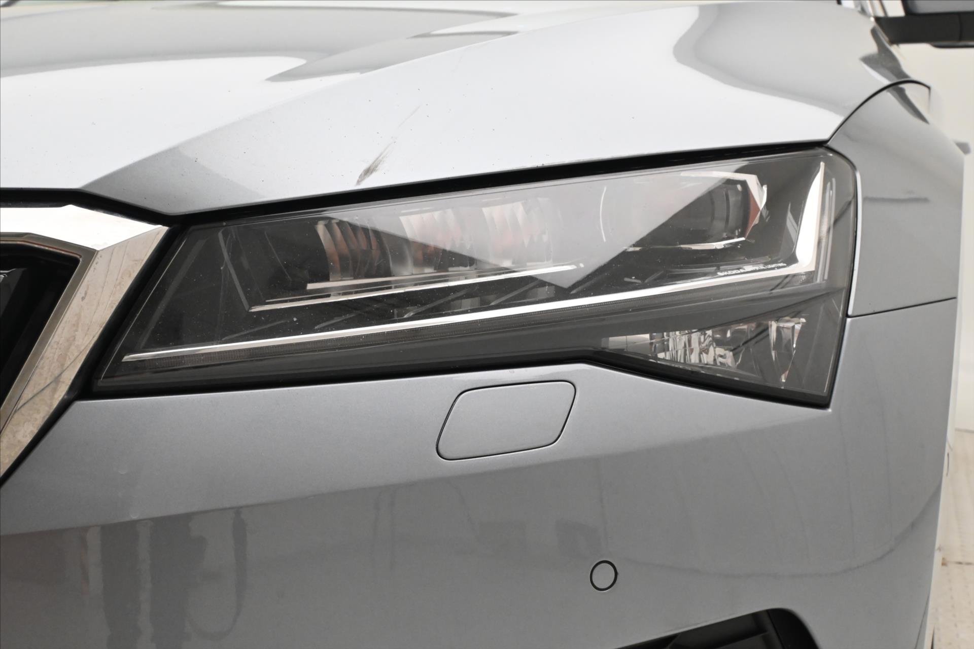 Hlavní fotografie vozu Škoda Superb 2,0 TDI 110 kW DSG Style Záruka až 5 let (31)