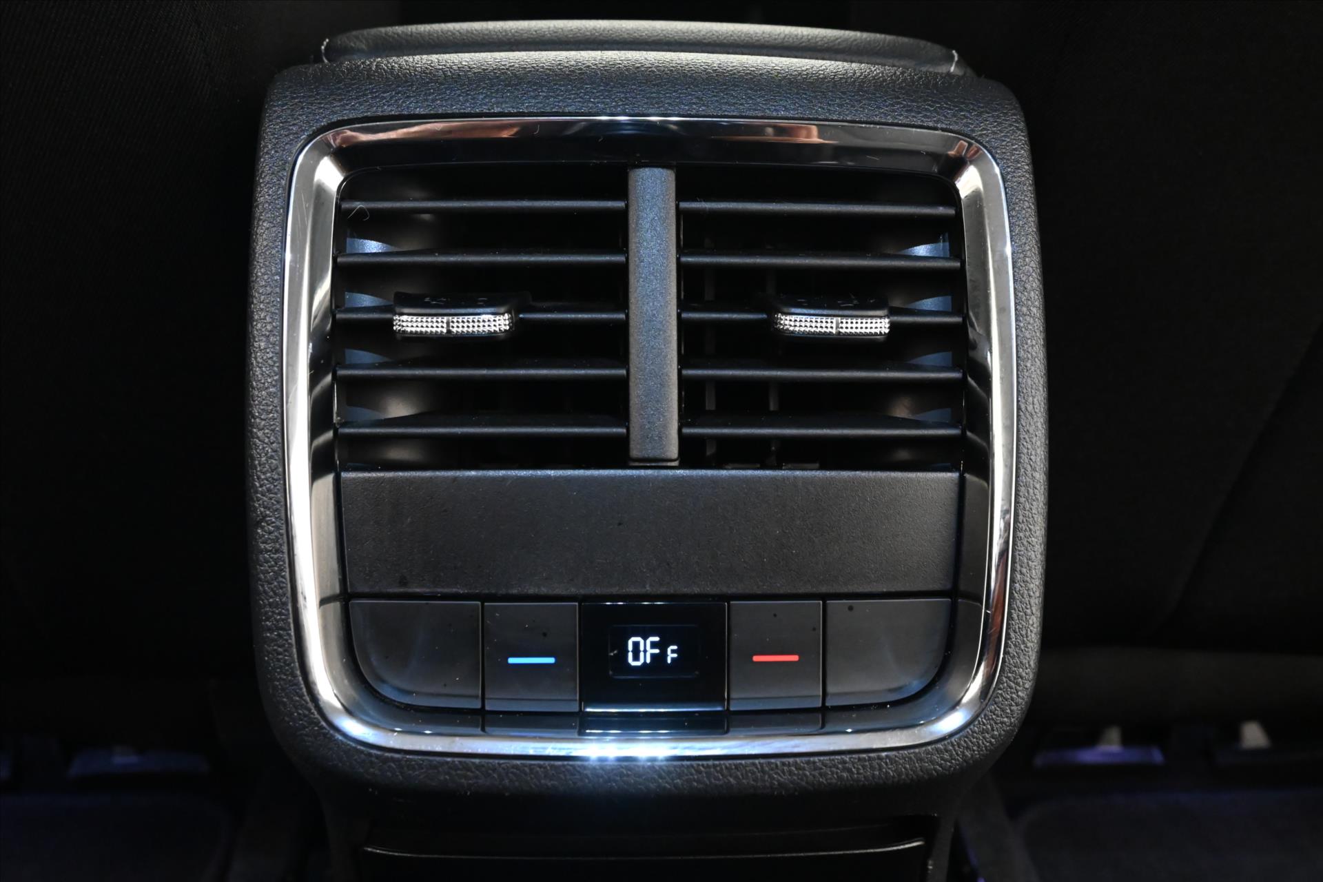 Hlavní fotografie vozu Škoda Octavia 2,0 TDI 110kW DSG Záruka až 5 let (22)