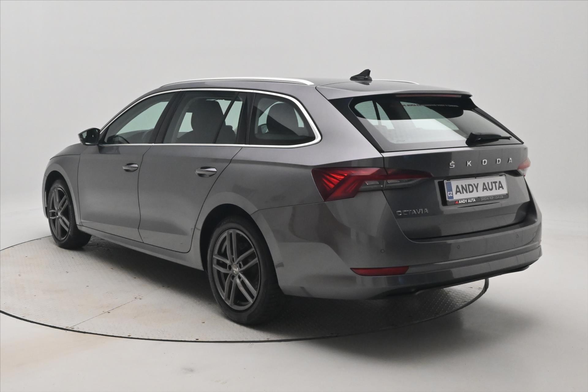 Hlavní fotografie vozu Škoda Octavia 2,0 TDI 110kW DSG Záruka až 5 let (7)
