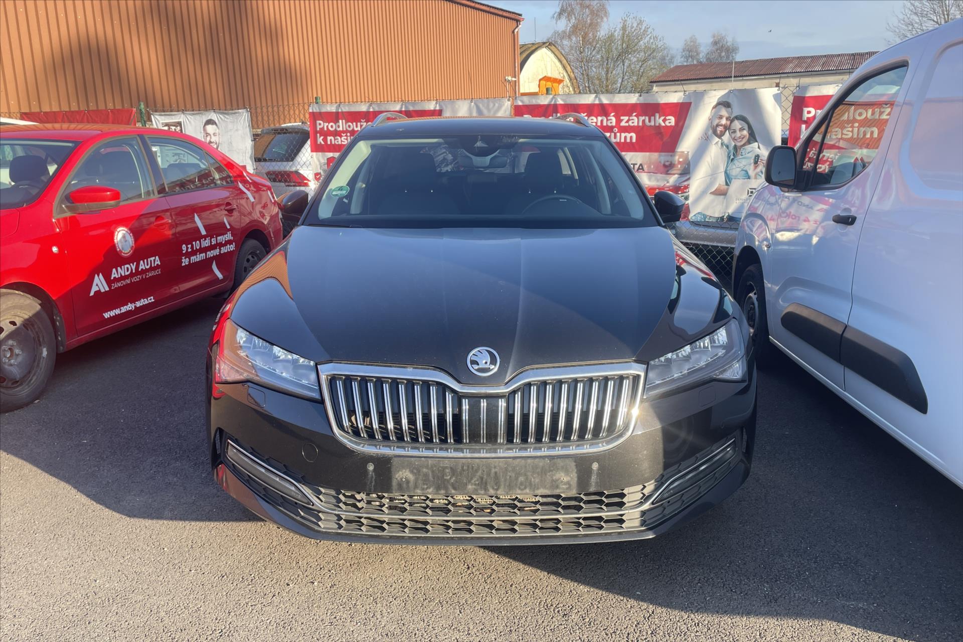 Škoda Superb 2,0 TDI 110 kW DSG Style VŮZ PŘIPRAVUJEME K PRODEJI