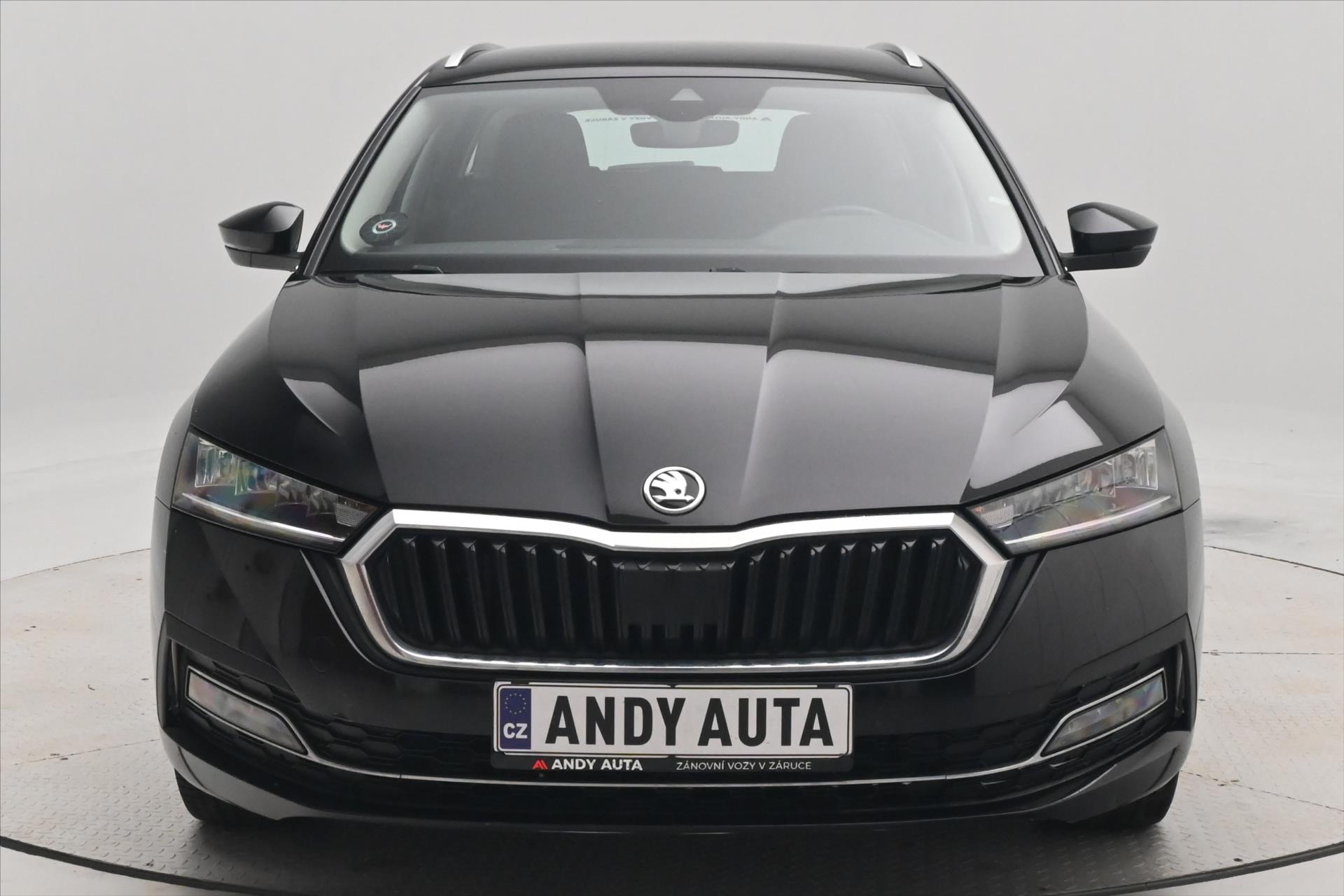 Hlavní fotografie vozu Škoda Octavia 2,0 TDI 110 kW DSG Style Záruka až 5 let (2)