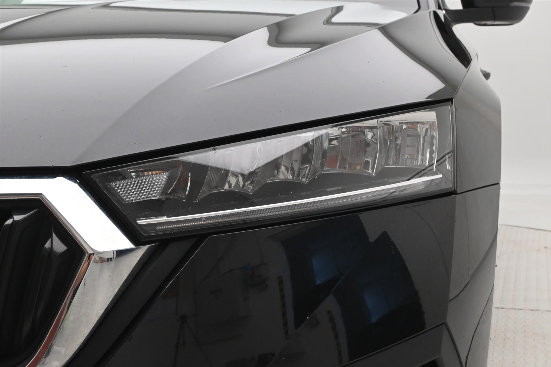 Hlavní fotografie vozu Škoda Octavia 2,0 TDI 110 kW DSG Style Záruka až 5 let (31)