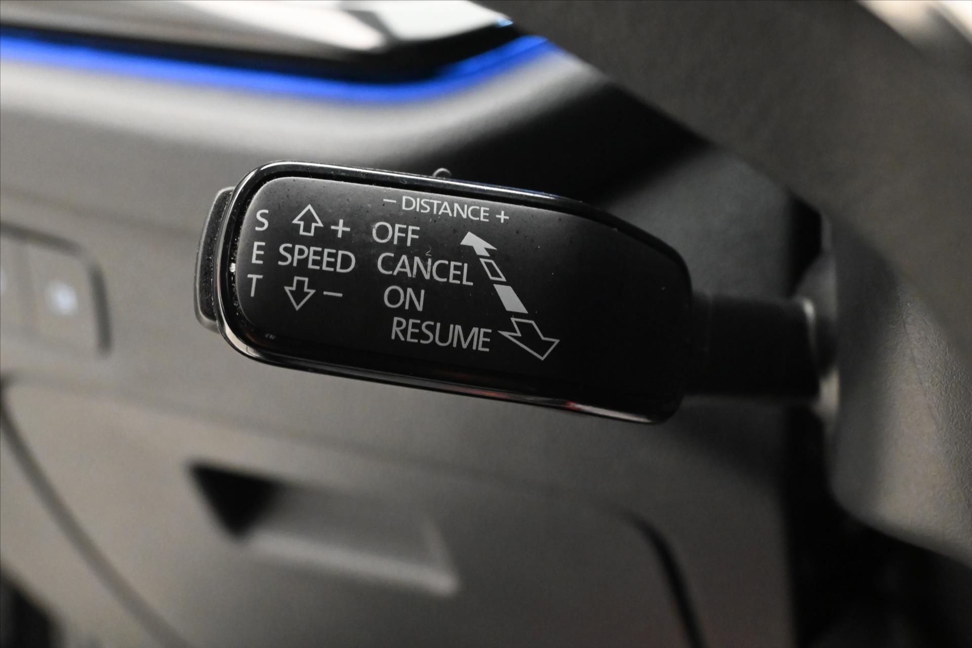 Hlavní fotografie vozu Škoda Octavia 2,0 TDI 110kW DSG Style Záruka až 5 let (24)