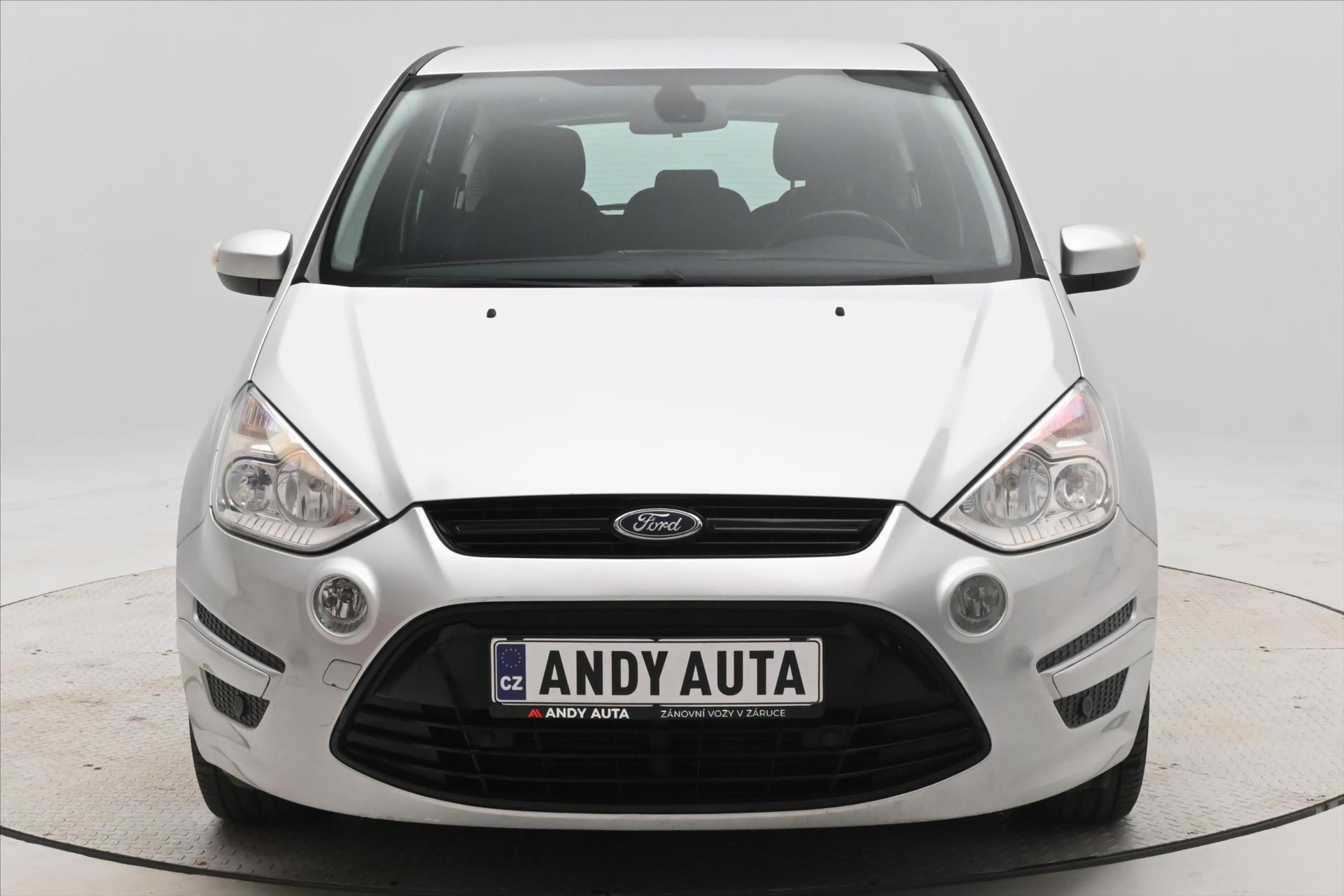 Hlavní fotografie vozu Ford S-MAX 2,0 TDCi 103 kW NAVI Výhřev sedaček (2)