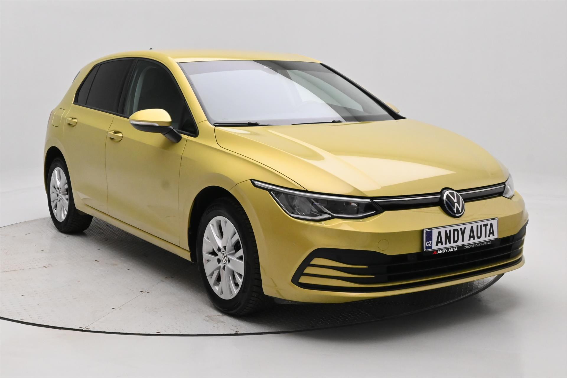 Hlavní fotografie vozu Volkswagen Golf 1,0 TSI 81kW Life Záruka až 5 let (3)