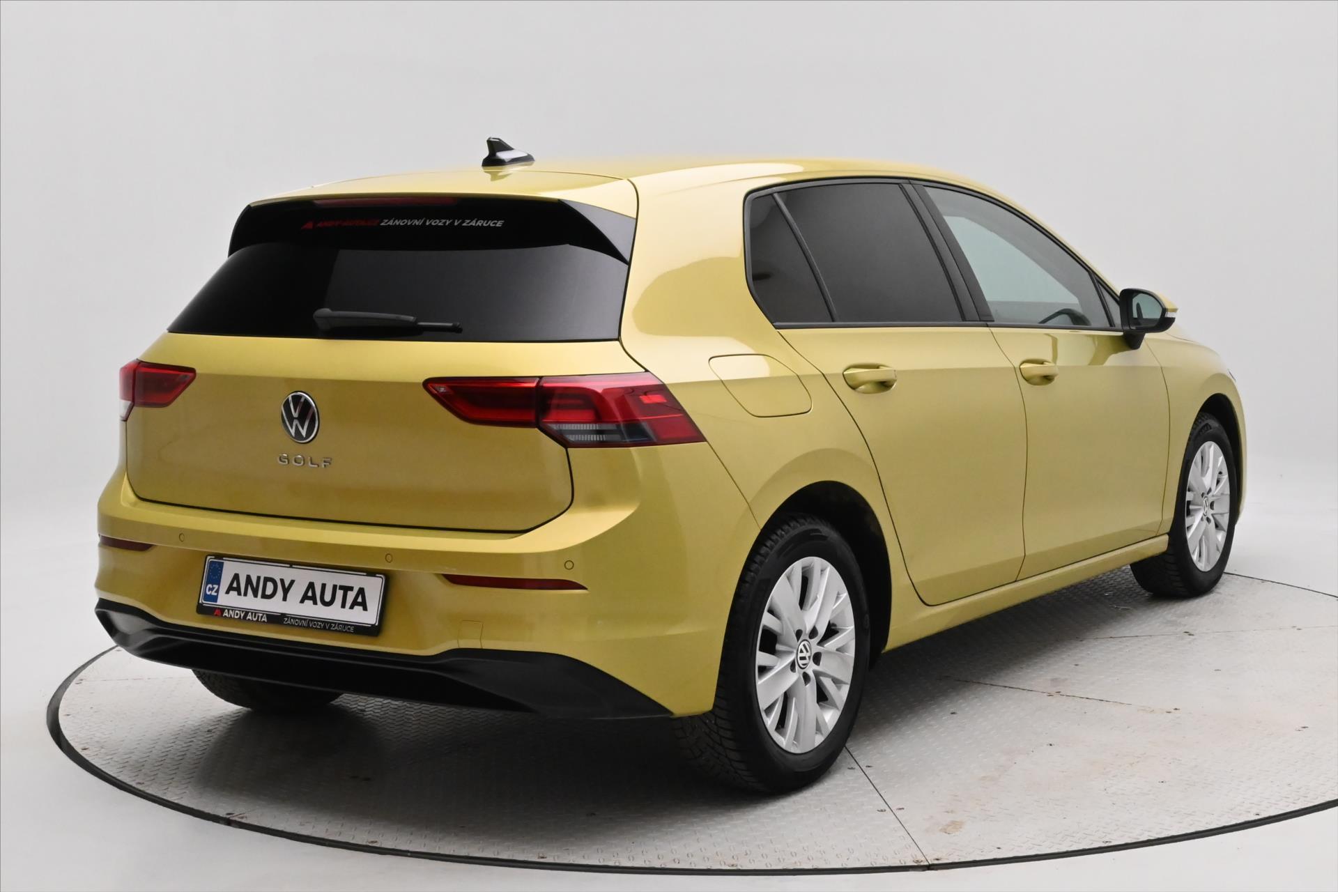 Hlavní fotografie vozu Volkswagen Golf 1,0 TSI 81kW Life Záruka až 5 let (5)